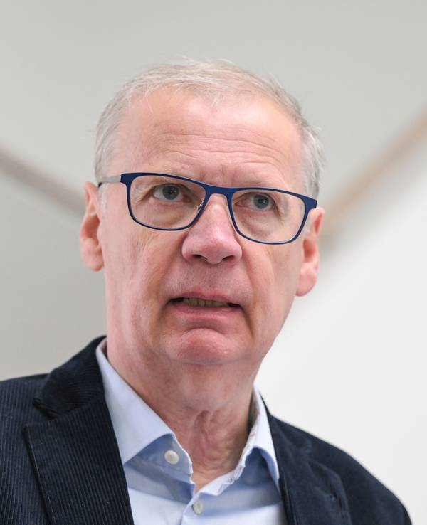 Der Moderator Günther Jauch besucht die Ausstellung «How To Catch A Nazi. Operation Finale: Die Ergreifung und der Prozess von Adolf Eichmann» im Filmmuseum Potsdam.