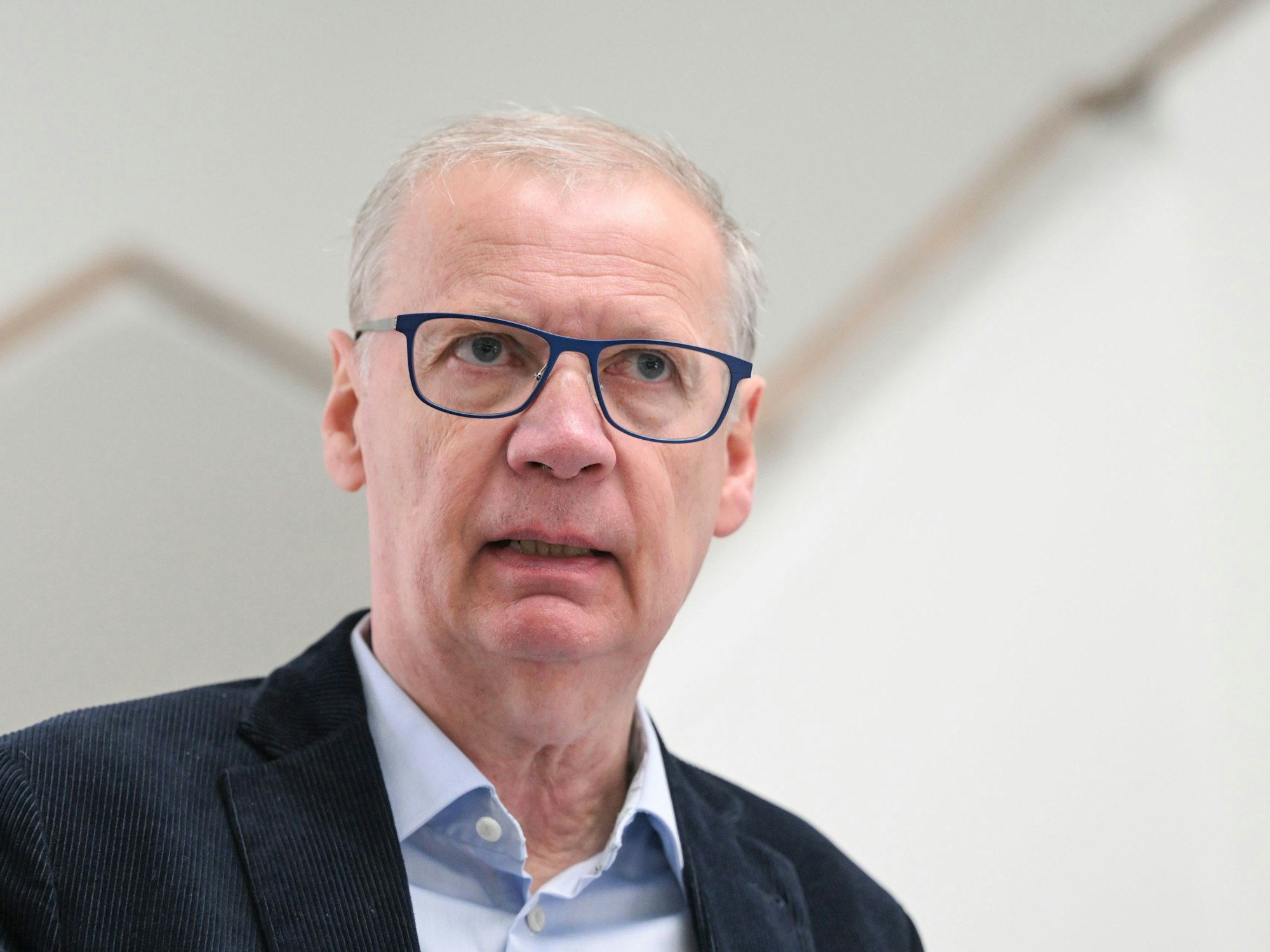 Der Moderator Günther Jauch besucht die Ausstellung «How To Catch A Nazi. Operation Finale: Die Ergreifung und der Prozess von Adolf Eichmann» im Filmmuseum Potsdam.