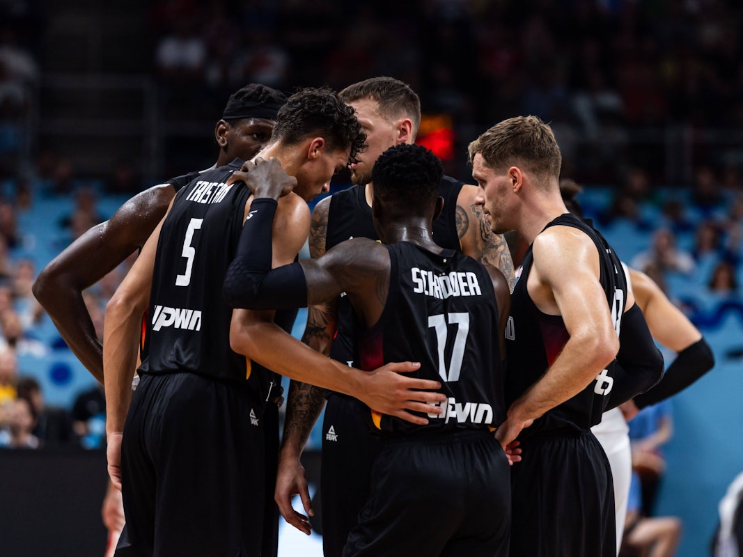 Deutschland gewinnt die Europameisterschaft.