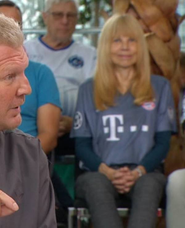 Stefan Effenberg spricht im Sport1-„Doppelpass“.