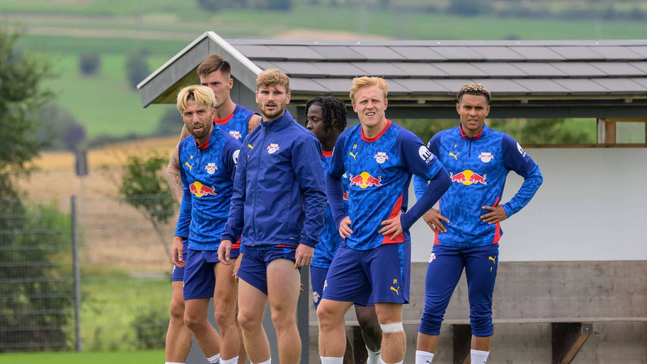 Kevin Kampl, Timo Werner, Xaver Schlager und Antonio Nusa im Training.
