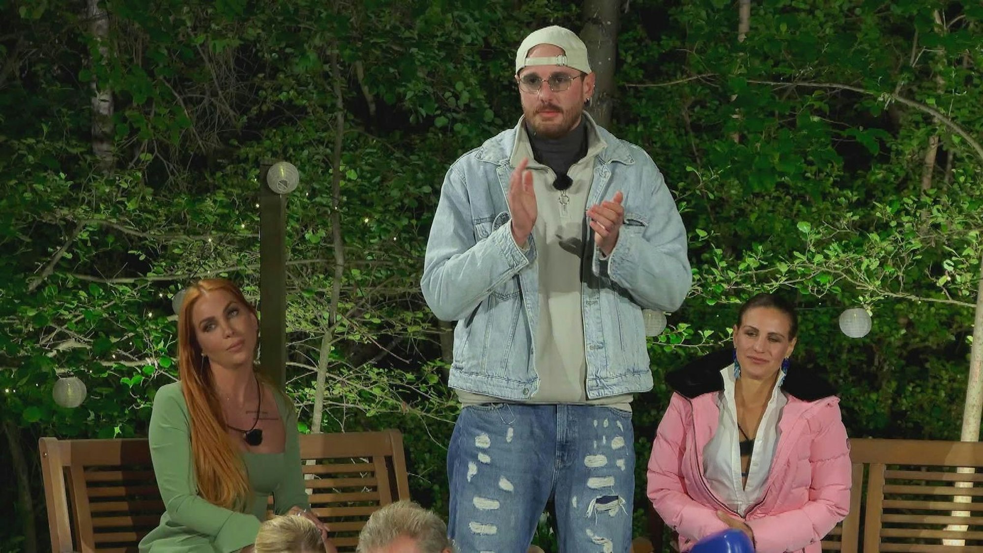 Sind für den Exit nominiert: Tara (links) und Dennis. (Bild: RTL)