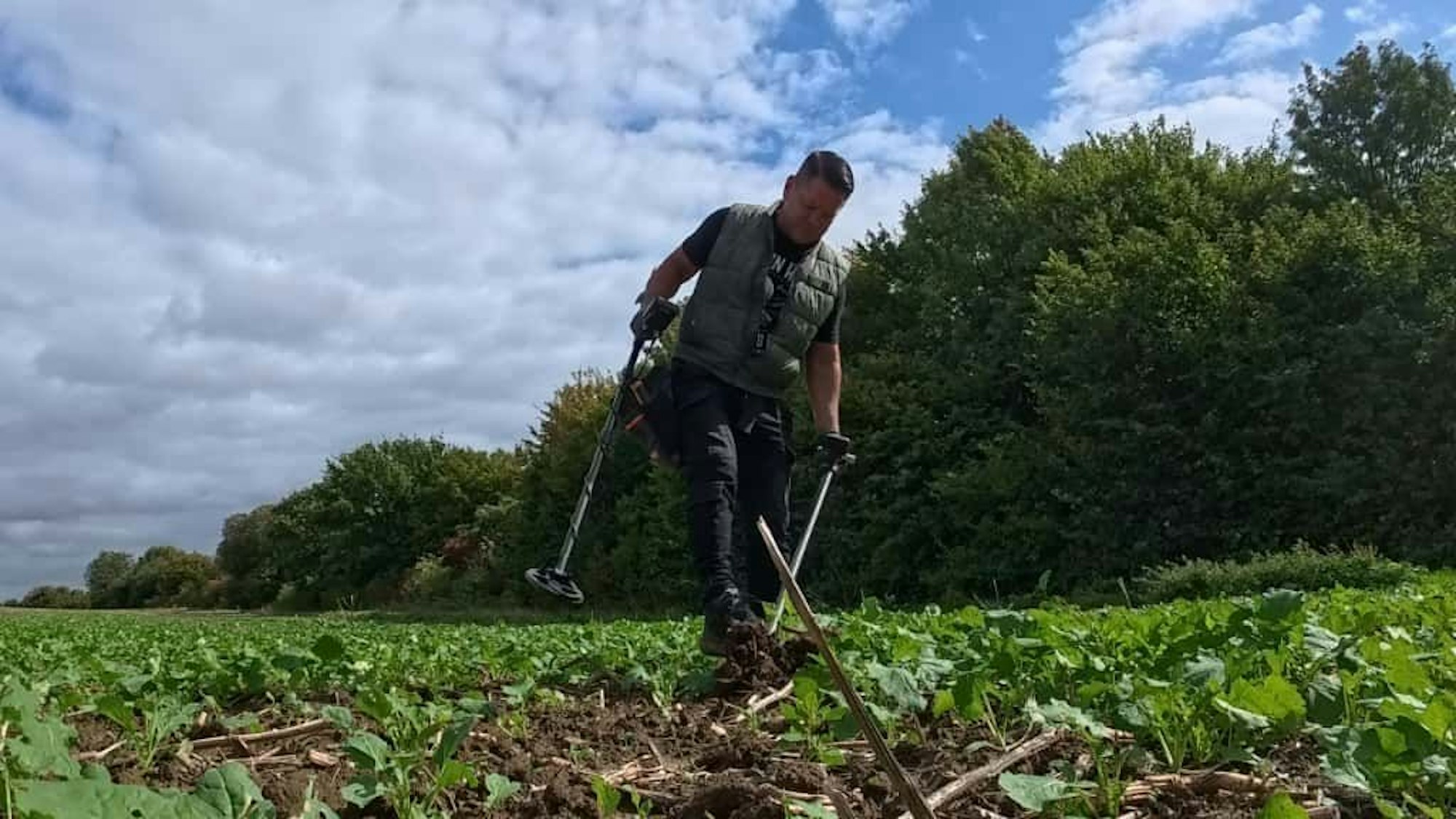 Der „German Treasure Hunter“ Carsten Konze bei der Schatzsuche