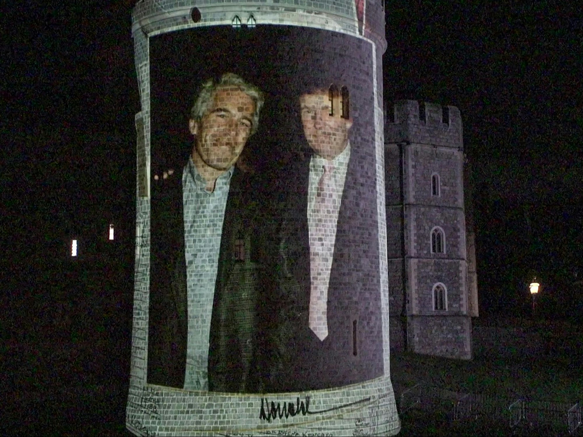 Demonstranten haben auf einen Turm von Schloss Windsor ein Foto von US-Präsident Trump mit dem verurteilten Sexualstraftäter Jeffrey Epstein projiziert.