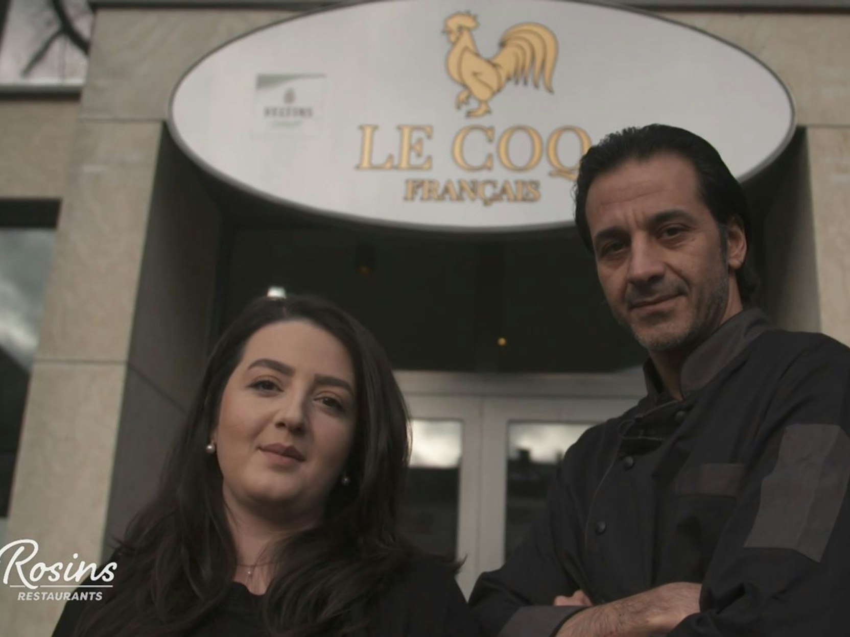 Seit einem Jahr betreibt er mit seiner Frau Shima das Lokal „Le Coq“. (Bild: Kabel Eins)