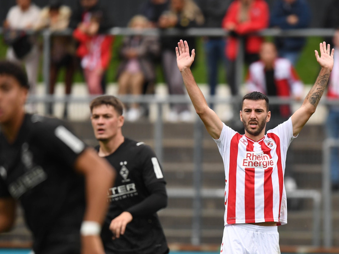 Sargis Adamyan im kleinen Derby.