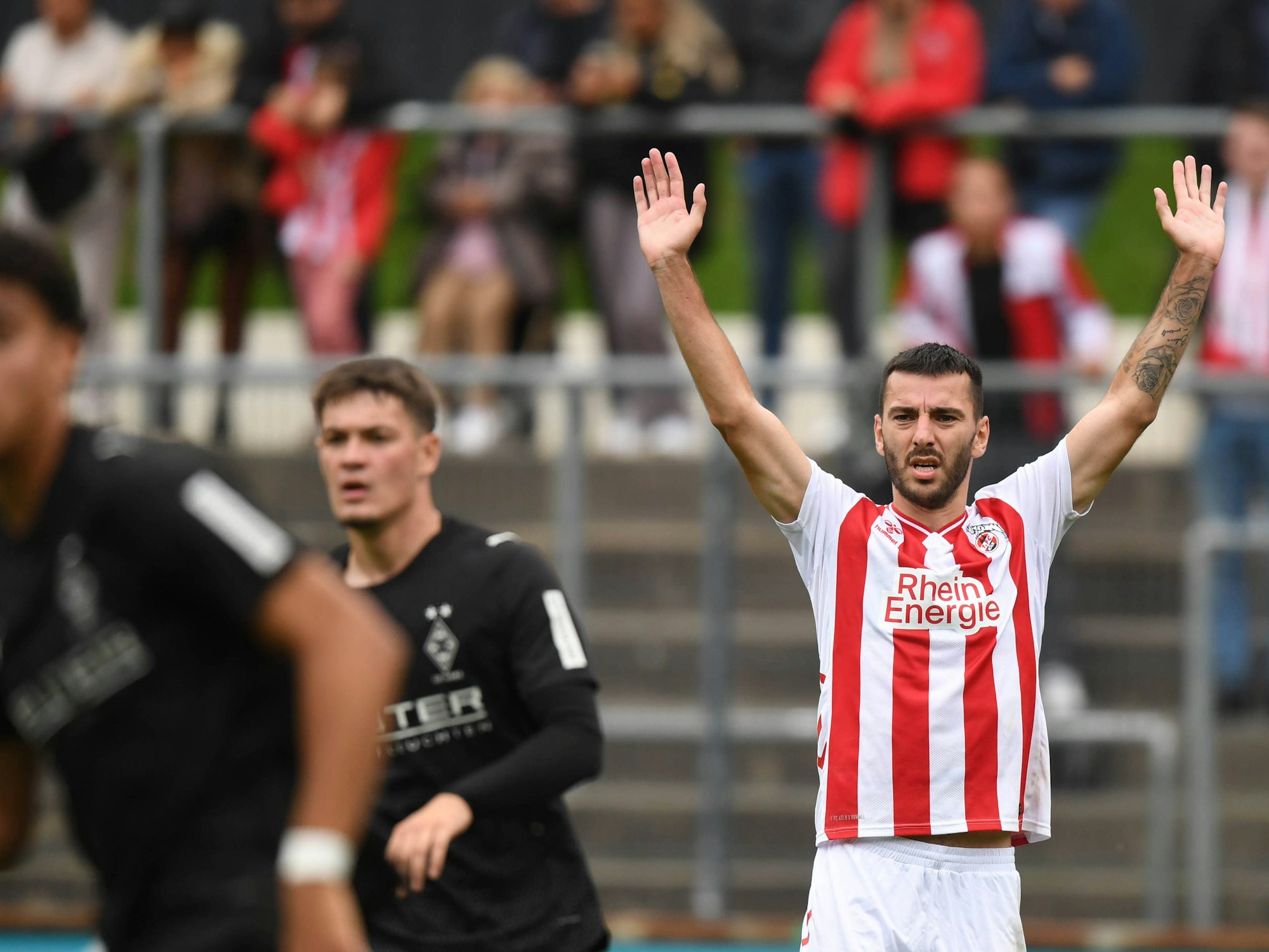 Sargis Adamyan im kleinen Derby.