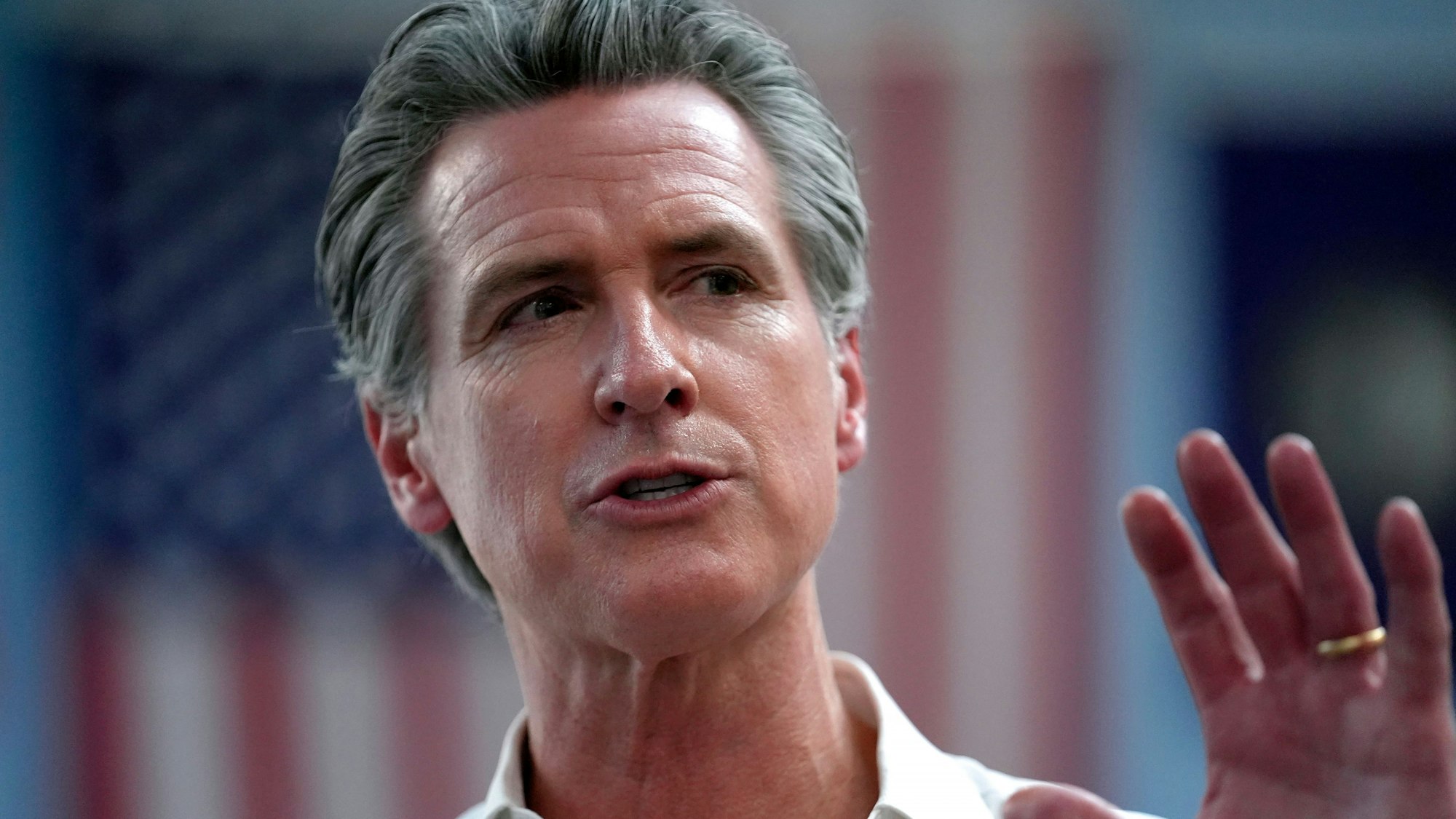 Der kalifornische Gouverneur Gavin Newsom warnt vor Donald Trumps Plänen.