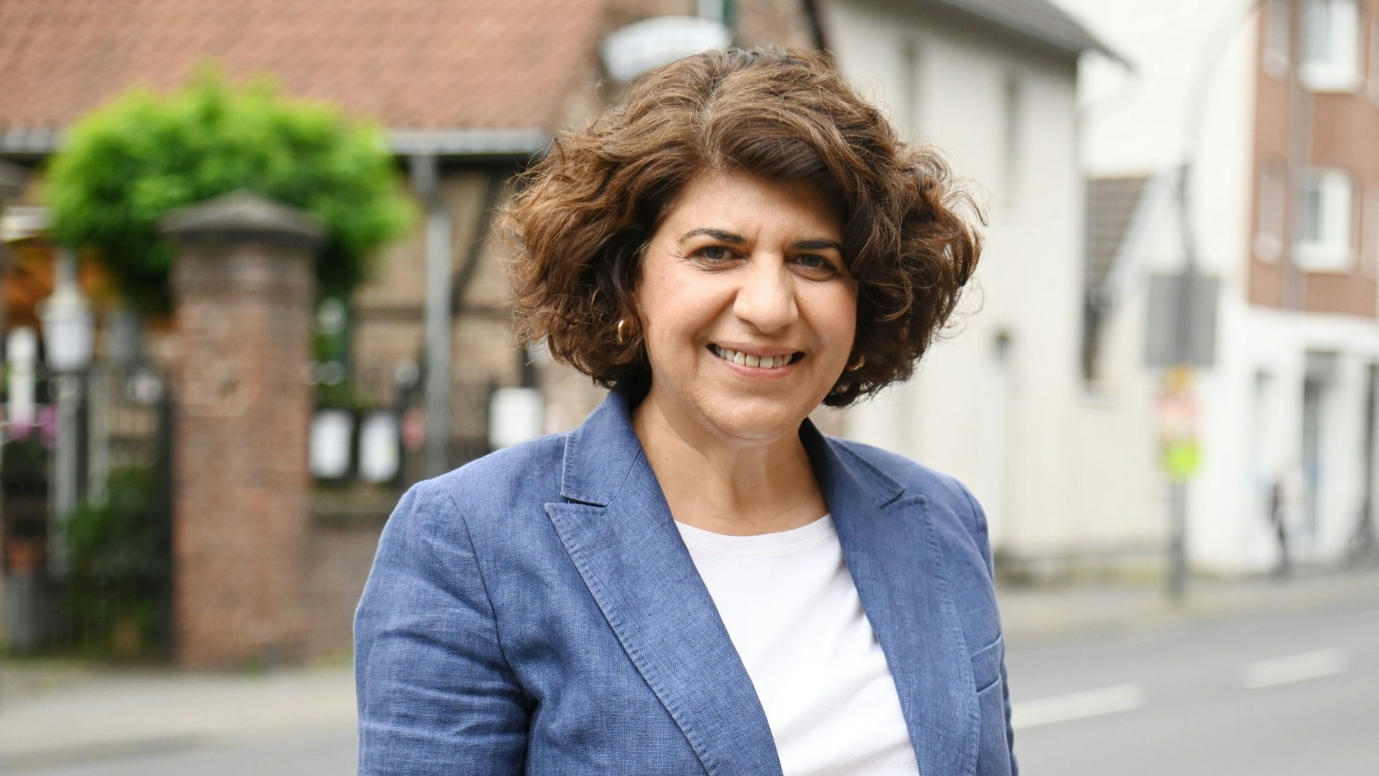 Ob-Kandidatin Berivan Aymaz in ihrem Veedel Brück