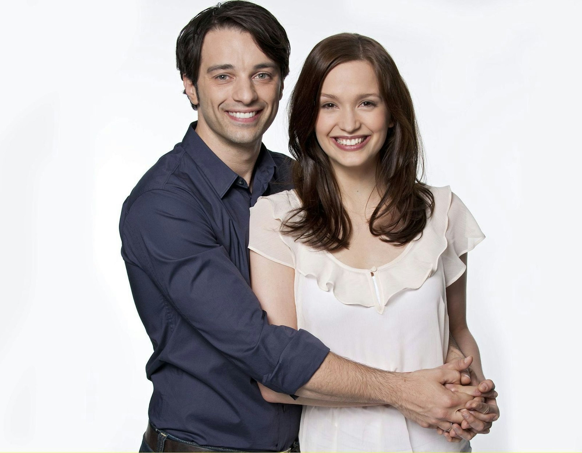 In der sechsten Staffel von „Sturm der Liebe“ (2010-2011) fand Lorenzo Patané als Sternekoch Robert Saalfeld zum zweiten Mal die große Liebe: Kindermädchen Eva Krendlinger (Uta Kargel, rechts). (Bild: ARD / Ralf Wilschewski)