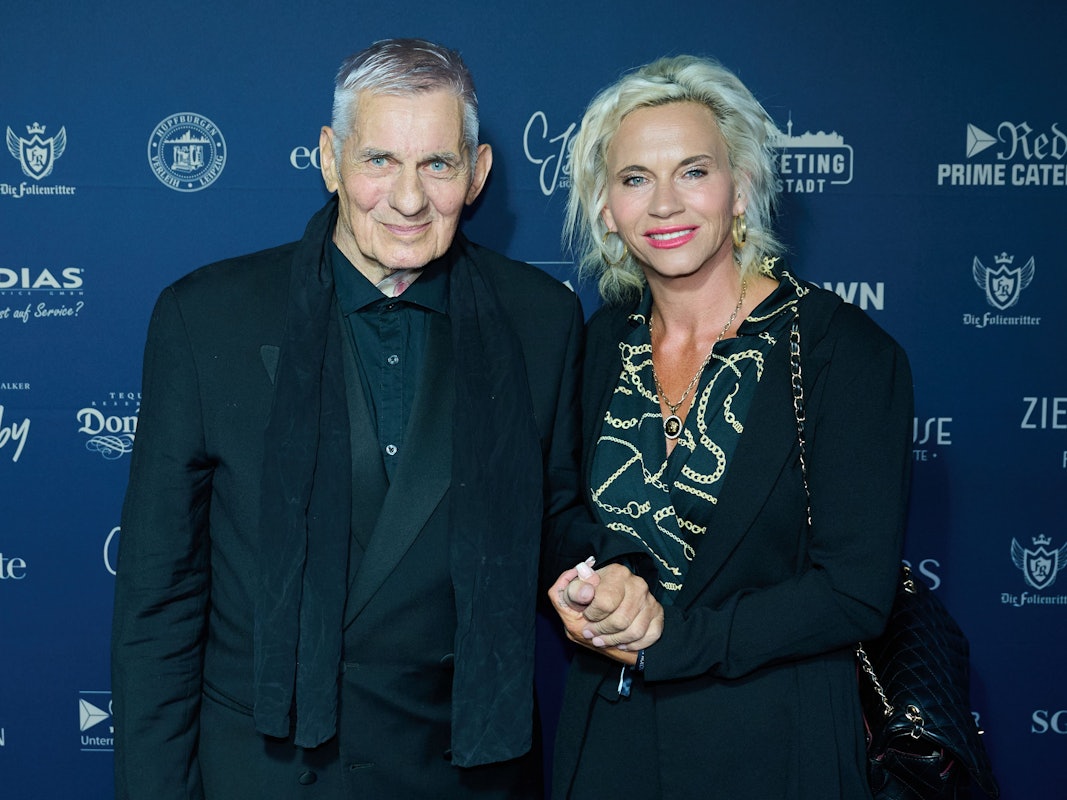 Heinz Hoenig mit seiner Frau Annika.