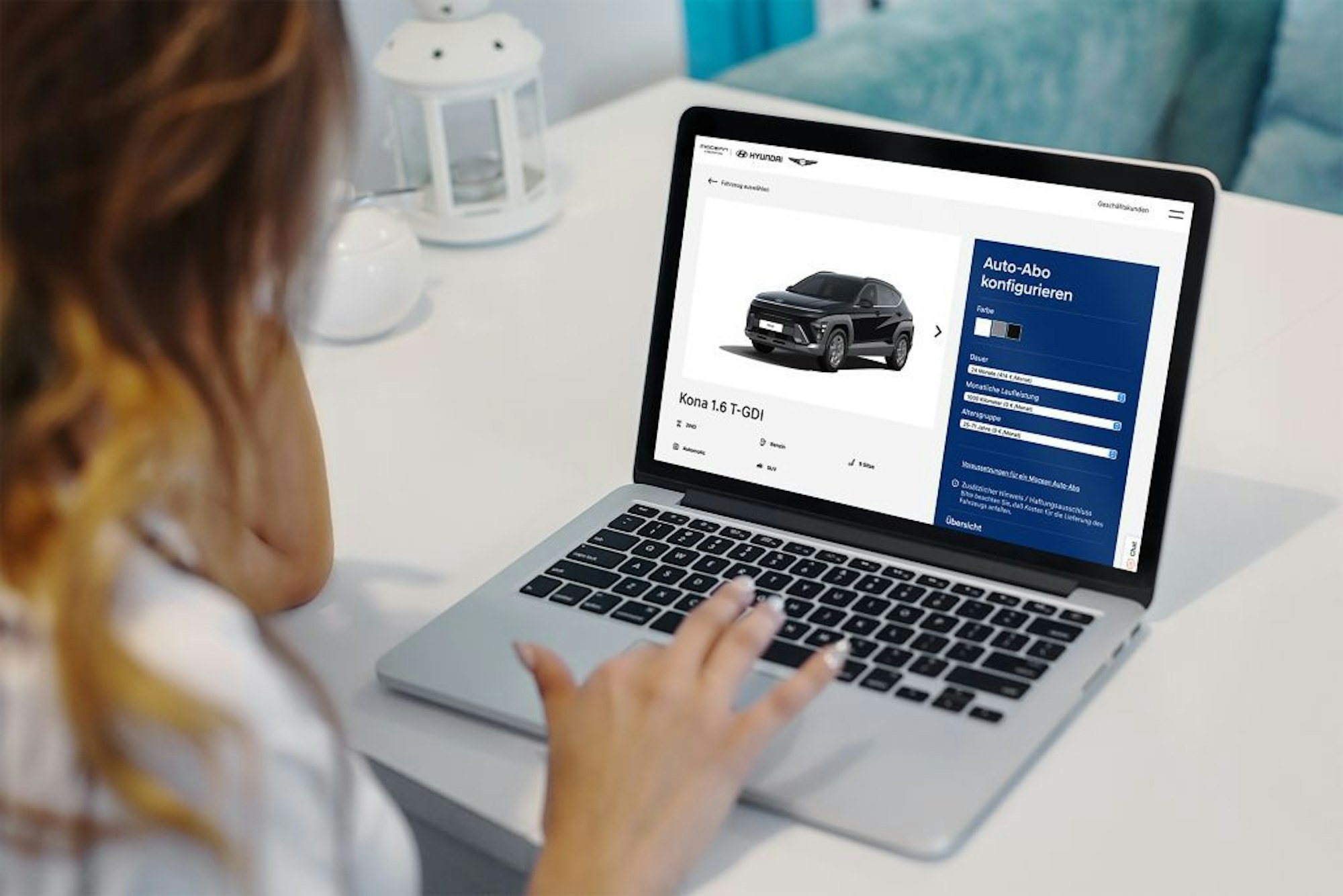 Einfacher Vertragsabschluss am Laptop