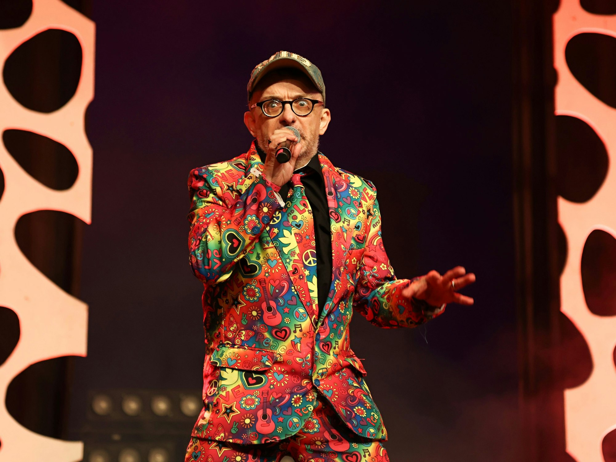 Andrea Fargnoli beim Auftritt auf der Tanzbrunnen-Bühne.