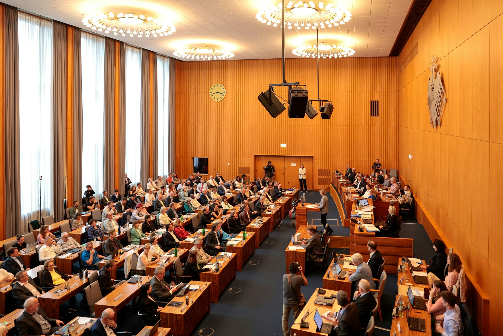 Blick auf die letzte Ratssitzung des Kölner Stadtrats vor der Kommunalwahl am 4. September.