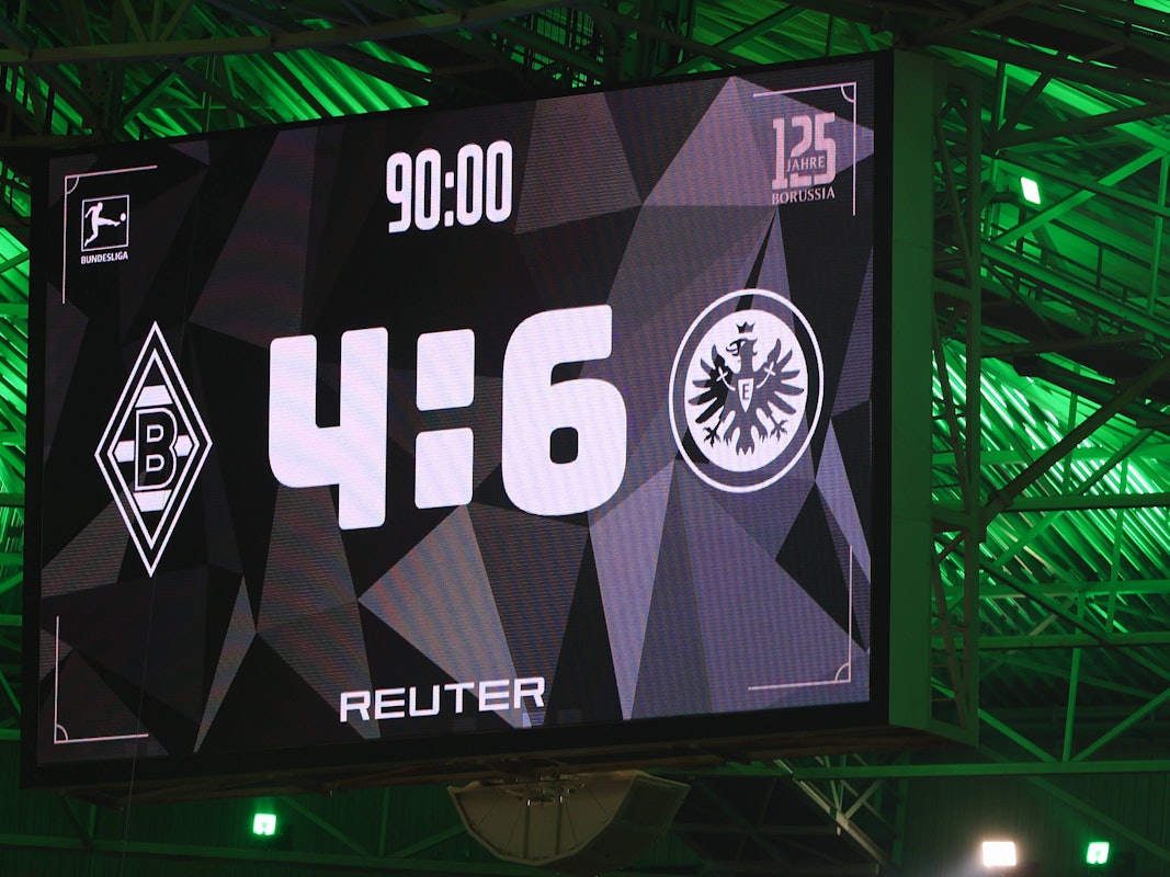 Anzeigetafel im Borussia-Park mit dem Endstand 4:6.