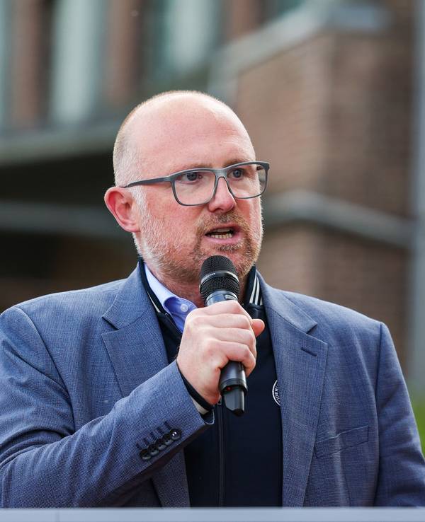 Sören Link (SPD), Oberbürgermeister der Stadt Duisburg, auf einer Veranstaltung der IG Metall.