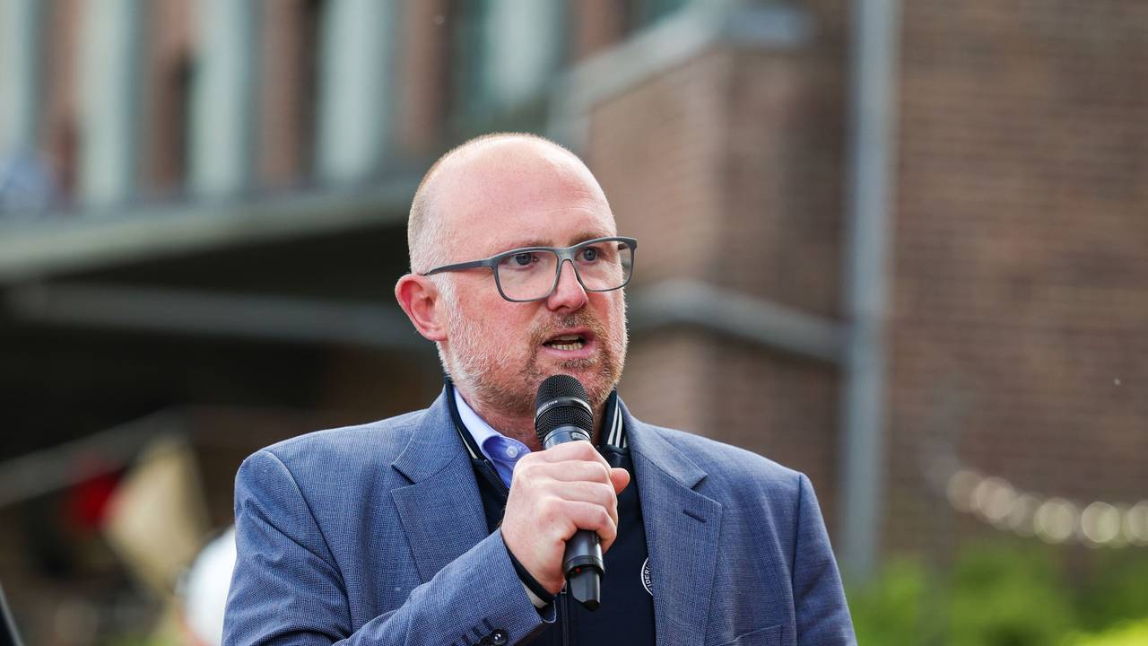 Sören Link (SPD), Oberbürgermeister der Stadt Duisburg, auf einer Veranstaltung der IG Metall.