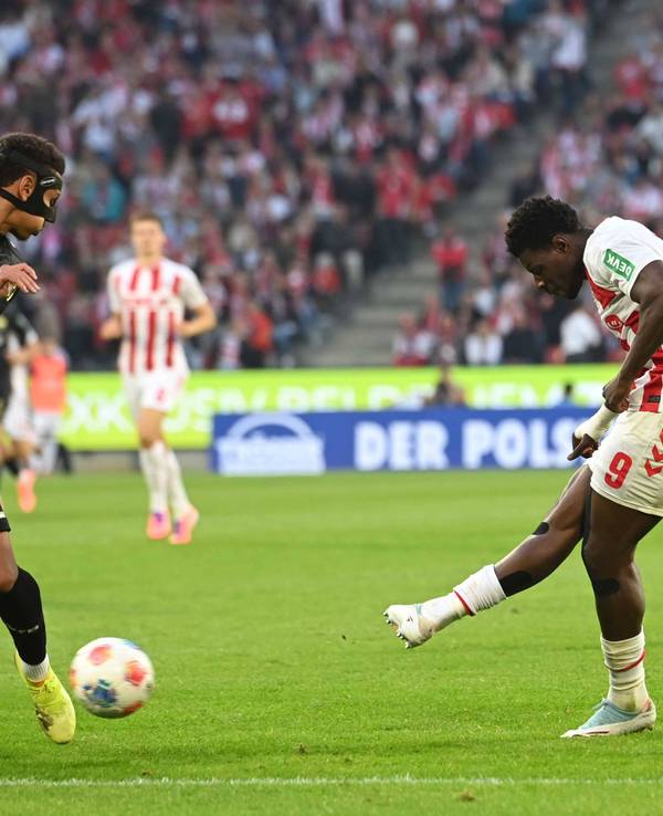 Ragnar Ache im Spiel gegen den VfB Stuttgart.