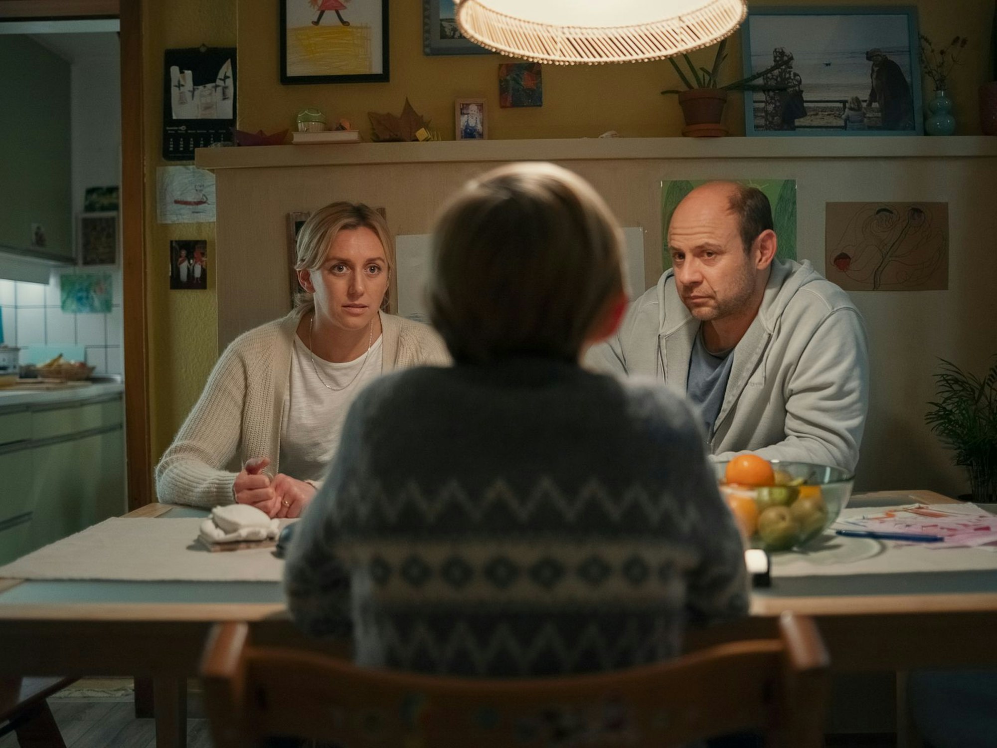 Bei Silke (Franziska Machens) und Andi (Moritz Führmann) ist die Leidenschaft in der Beziehung abhandengekommen. (Bild: Netflix / Stephan Rabold)