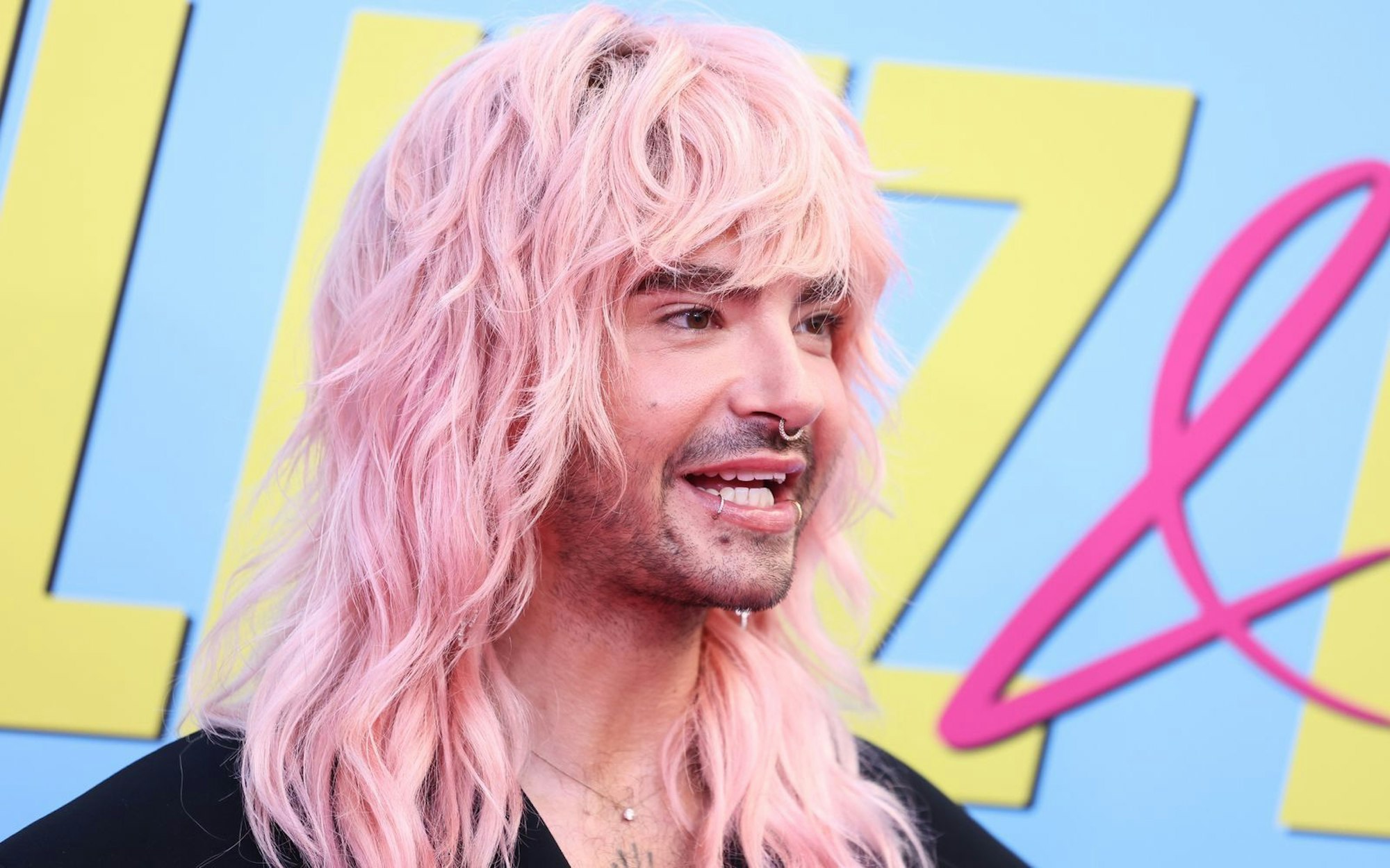 In seinem Podcast hat Bill Kaulitz mit den Gerüchten um seinen vermeintlichen Rauswurf durch das ZDF aufgeräumt. (Bild: 2024 Getty Images/Gerald Matzka)