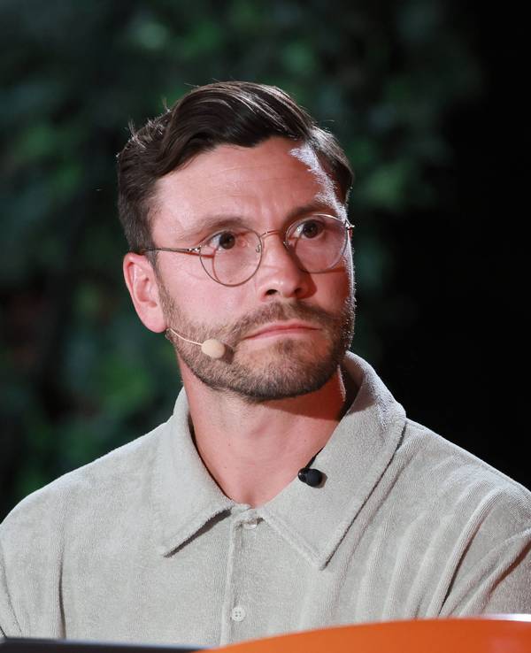 Jonas Hector auf der Bühne.