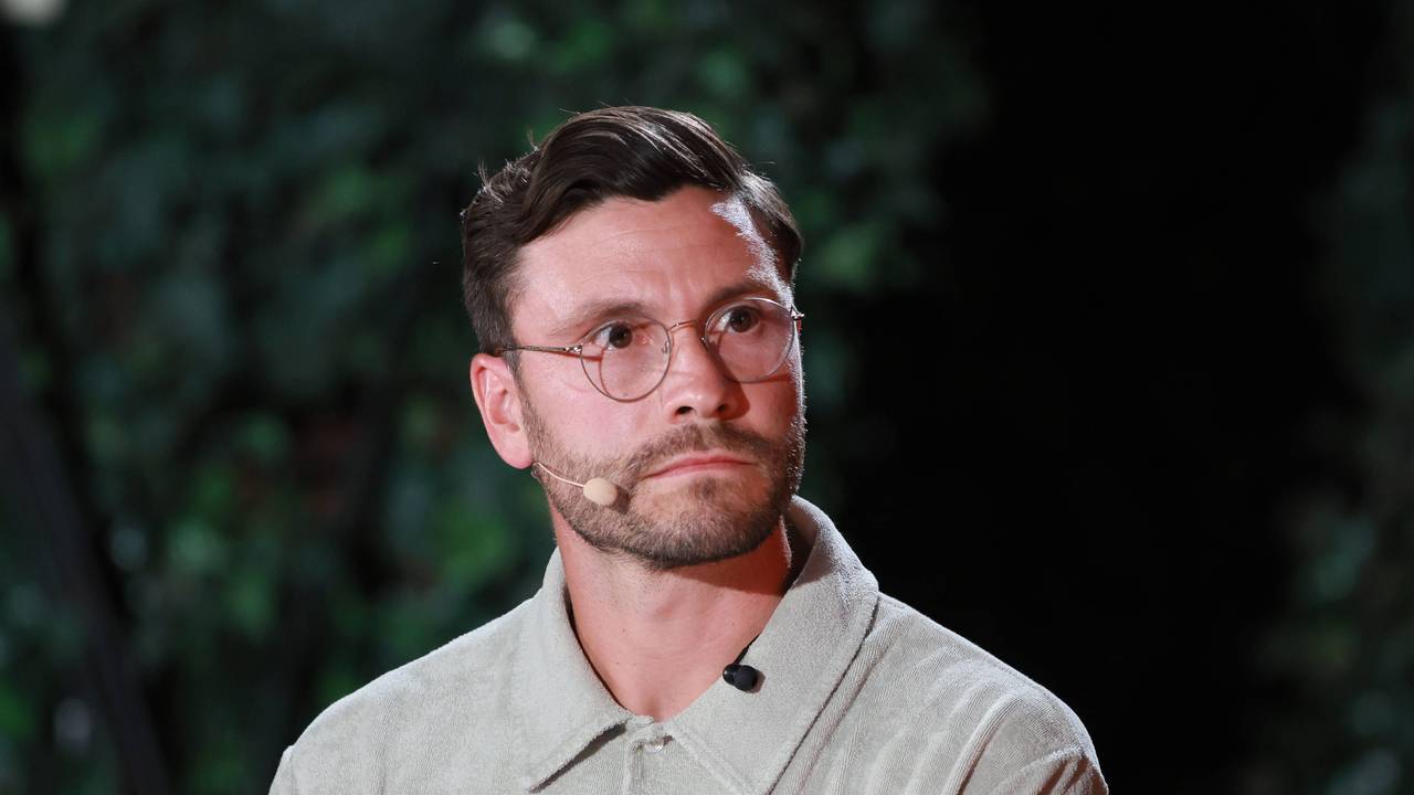 Jonas Hector auf der Bühne.