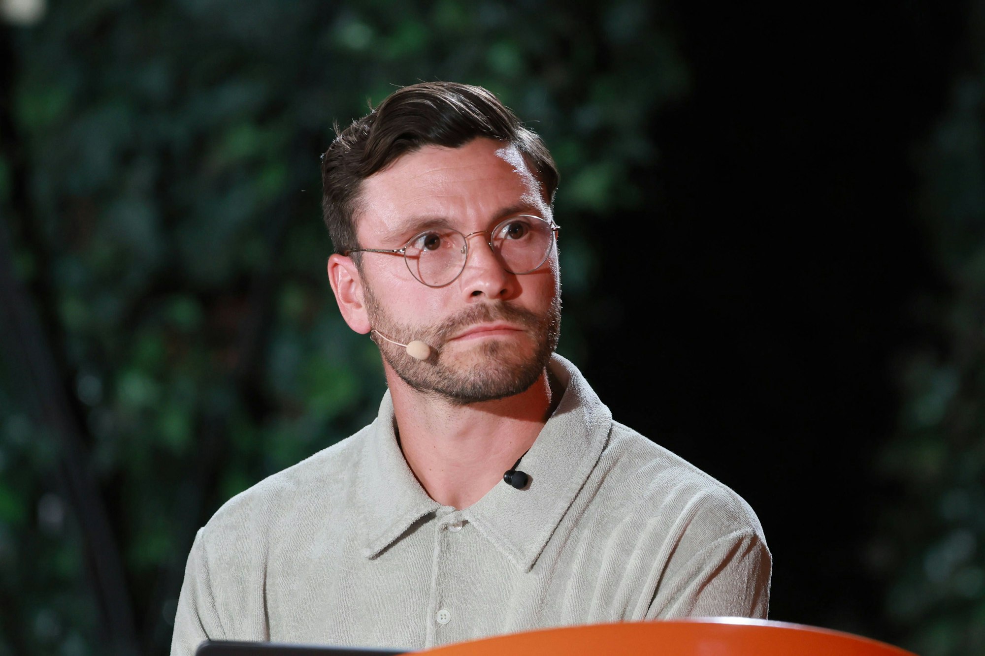 Jonas Hector auf der Bühne.