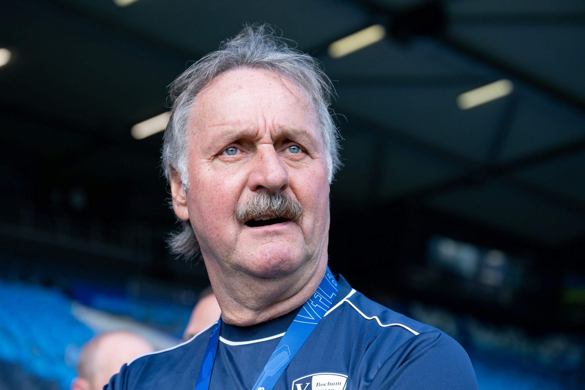 Peter Neururer beim Abschiedsspiel von Anthony Losilla.