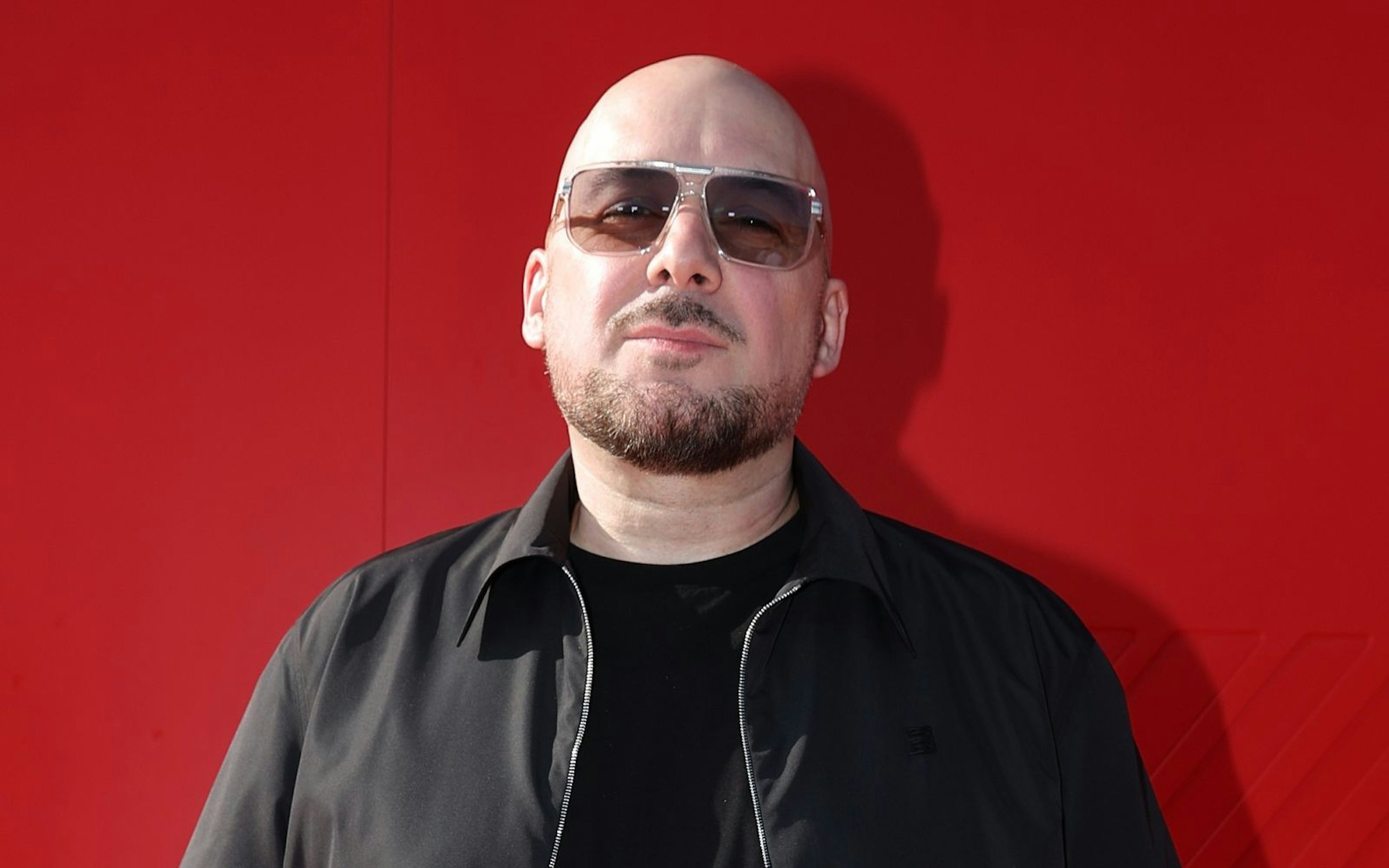 Eine echte Deutschrap-Ikone: Kool Savas gehört nach 30 Jahren immer noch zu den prägenden Figuren der Szene. Sein neues Album nennt er „Lan Juks“. (Bild: 2025 Getty Images/Thomas Niedermueller)