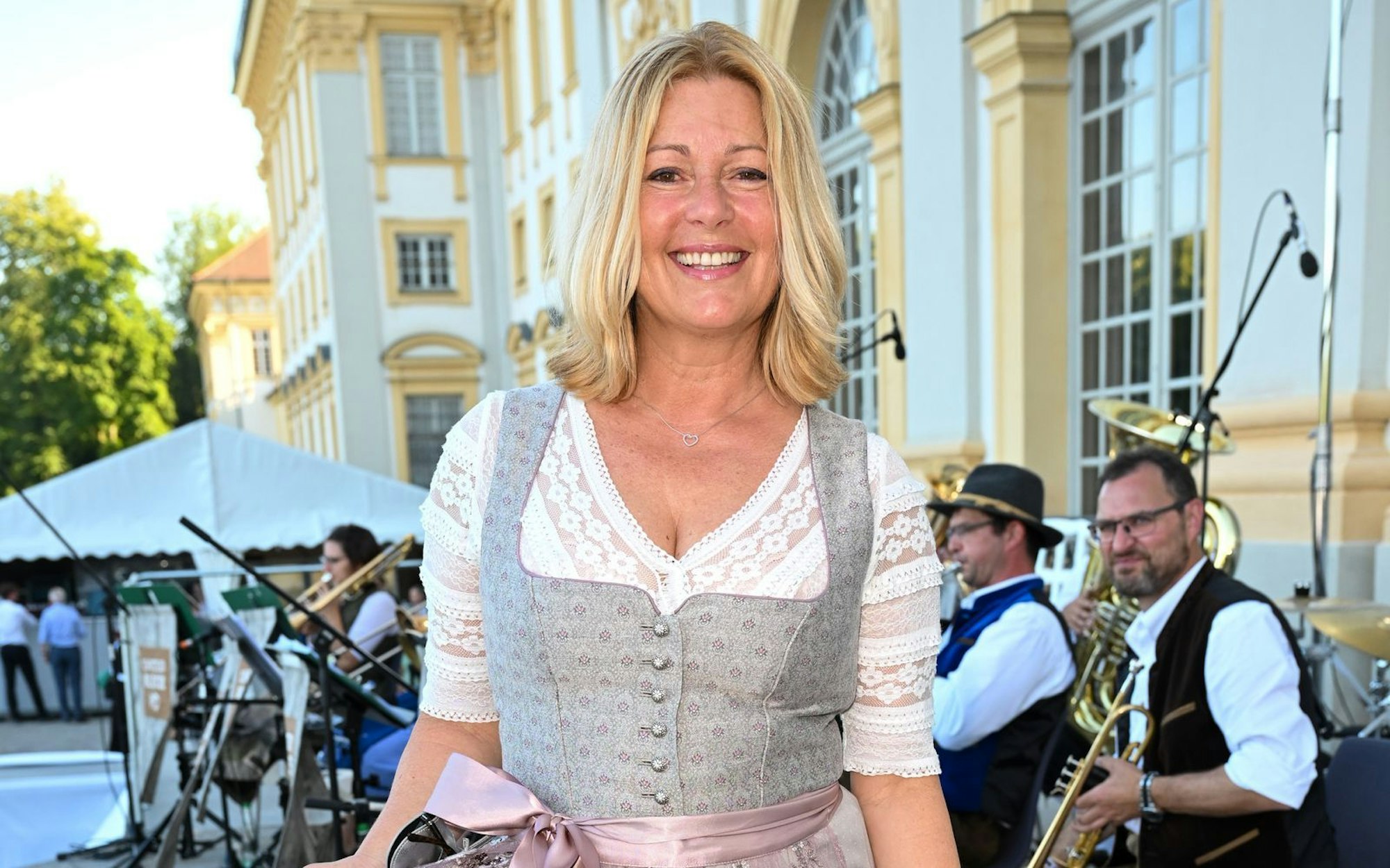 25 Jahre „Die Rosenheim-Cops“ (neue Folgen ab 7. Oktober, dienstags, 19.25 Uhr): Zum Jubiläum wirft Karin Thaler (60) spricht die Schauspielerin über ihr Glücksgeheimnis. (Bild: 2022 Getty Images/Hannes Magerstaedt)