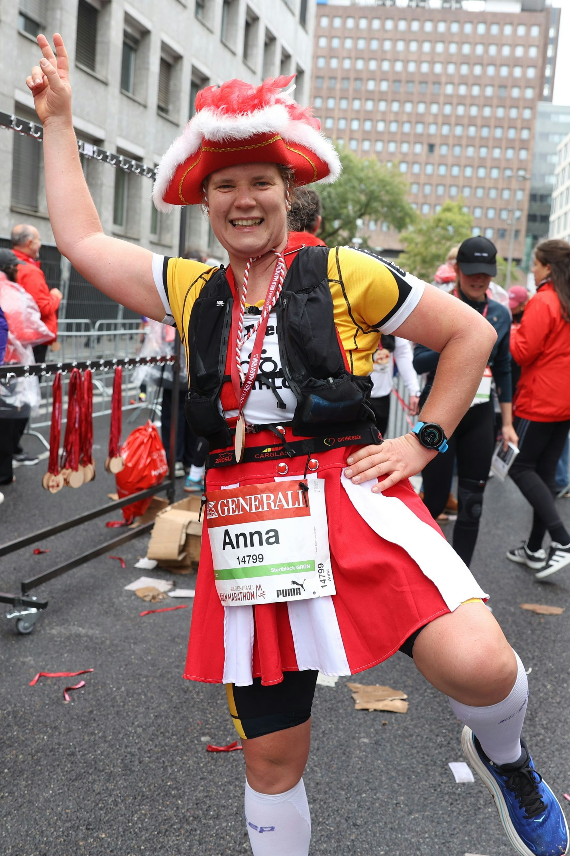 05.10.2025
Köln:
27. Generali Köln Marathon: Die Laufveranstaltung wird immer beliebter, in diesem Jahr sind 37.000 Teilnehmende angemeldet.
Funkenmariechen Anna
Foto: Martina Goyert