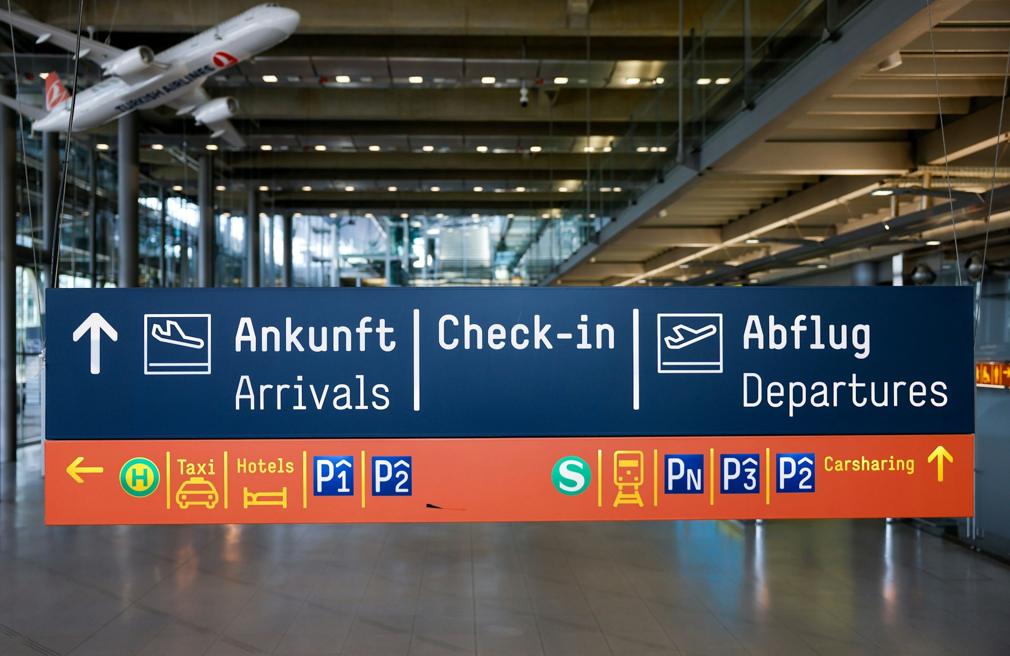 Ein 48-jähriger Mann wurde am Flughafen Köln/Bonn festgenommen.