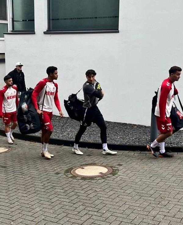 Die FC-Profis am Montag am Geißbockheim.