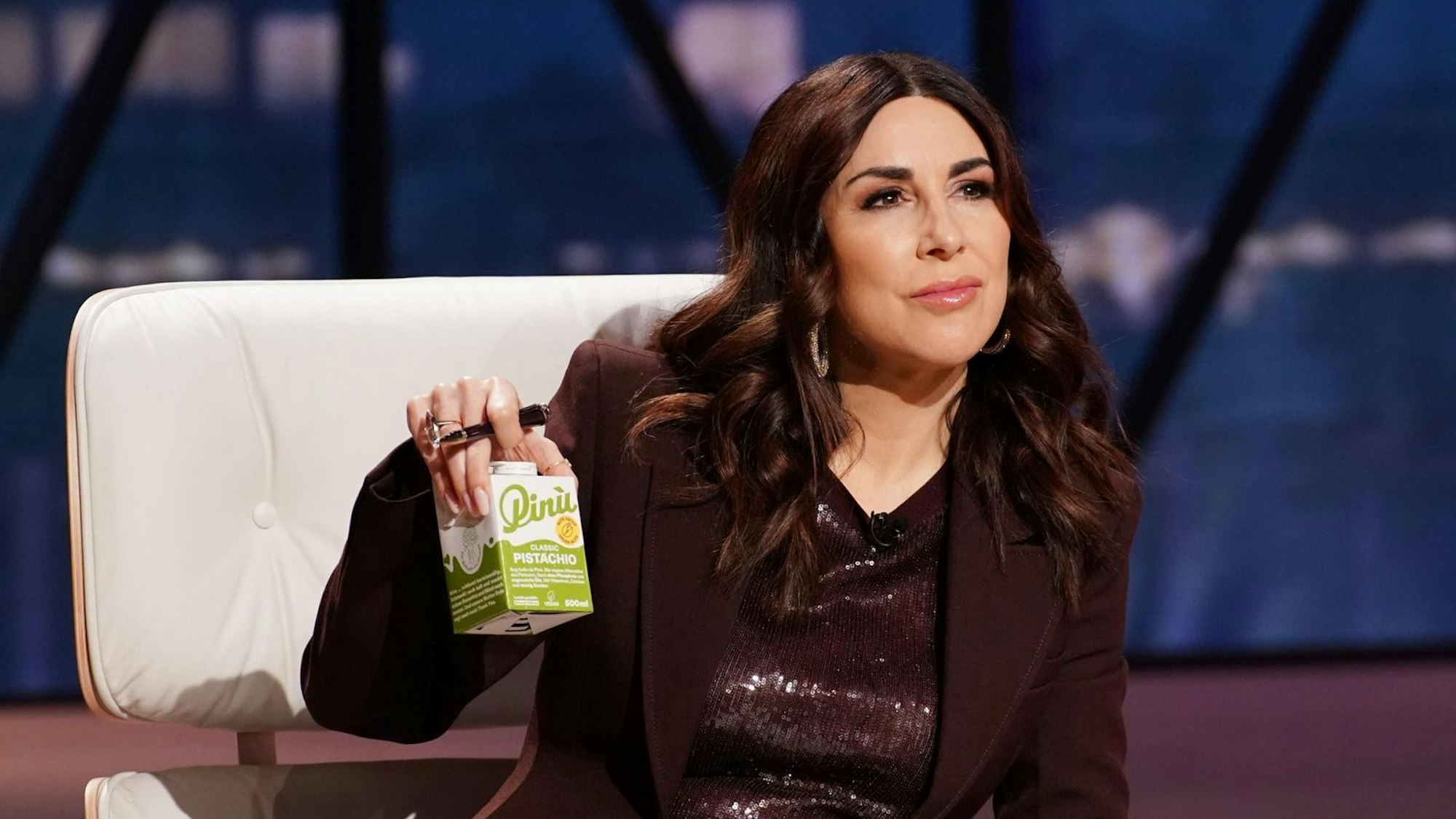 Judith Williams gefällt und schmeckt „Pinù“ sehr gut. Allerdings: Die vegane Milch-Alternative ist teuer.