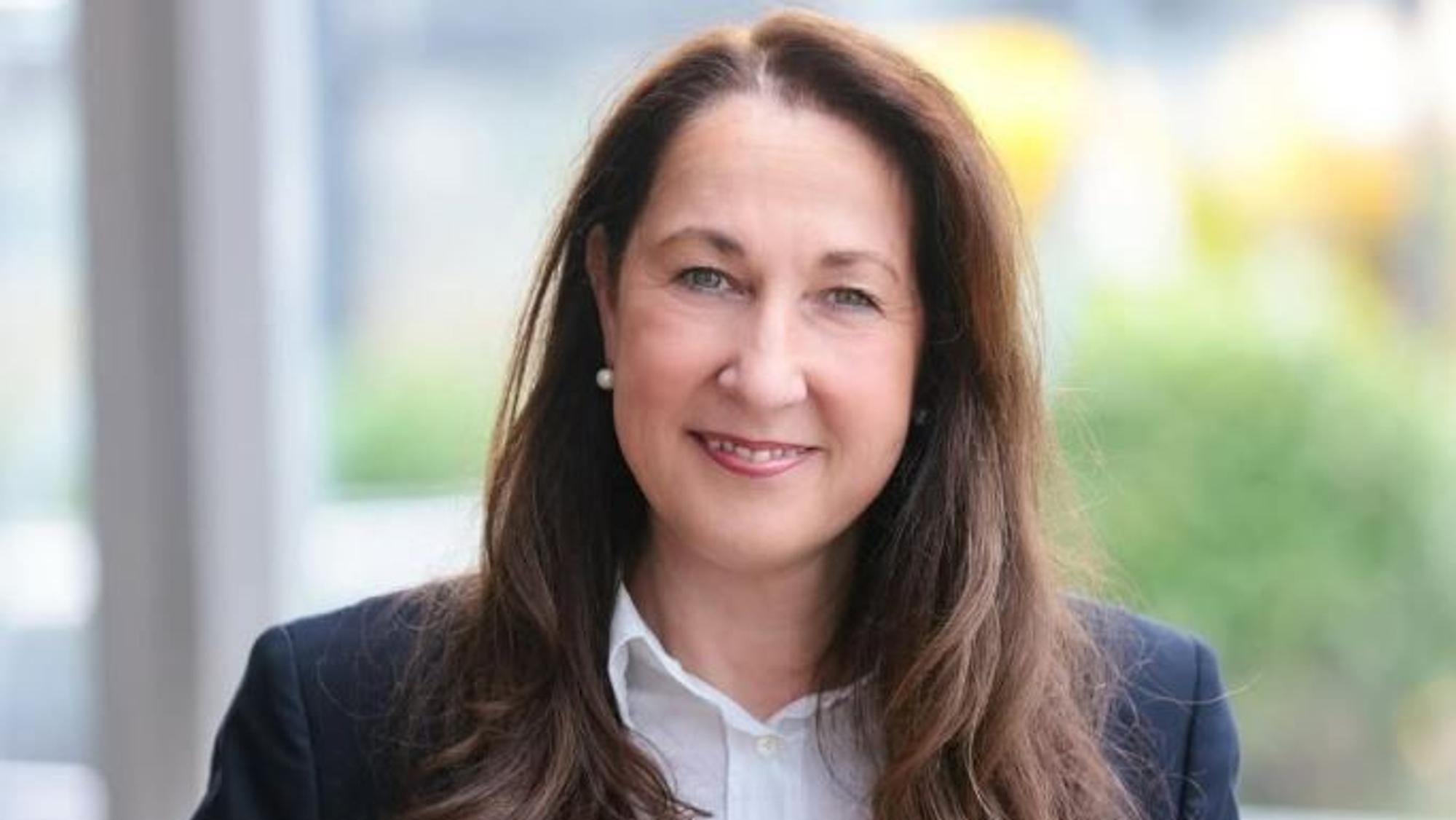 Iris Stalzer ist Mutter zweier Kinder.