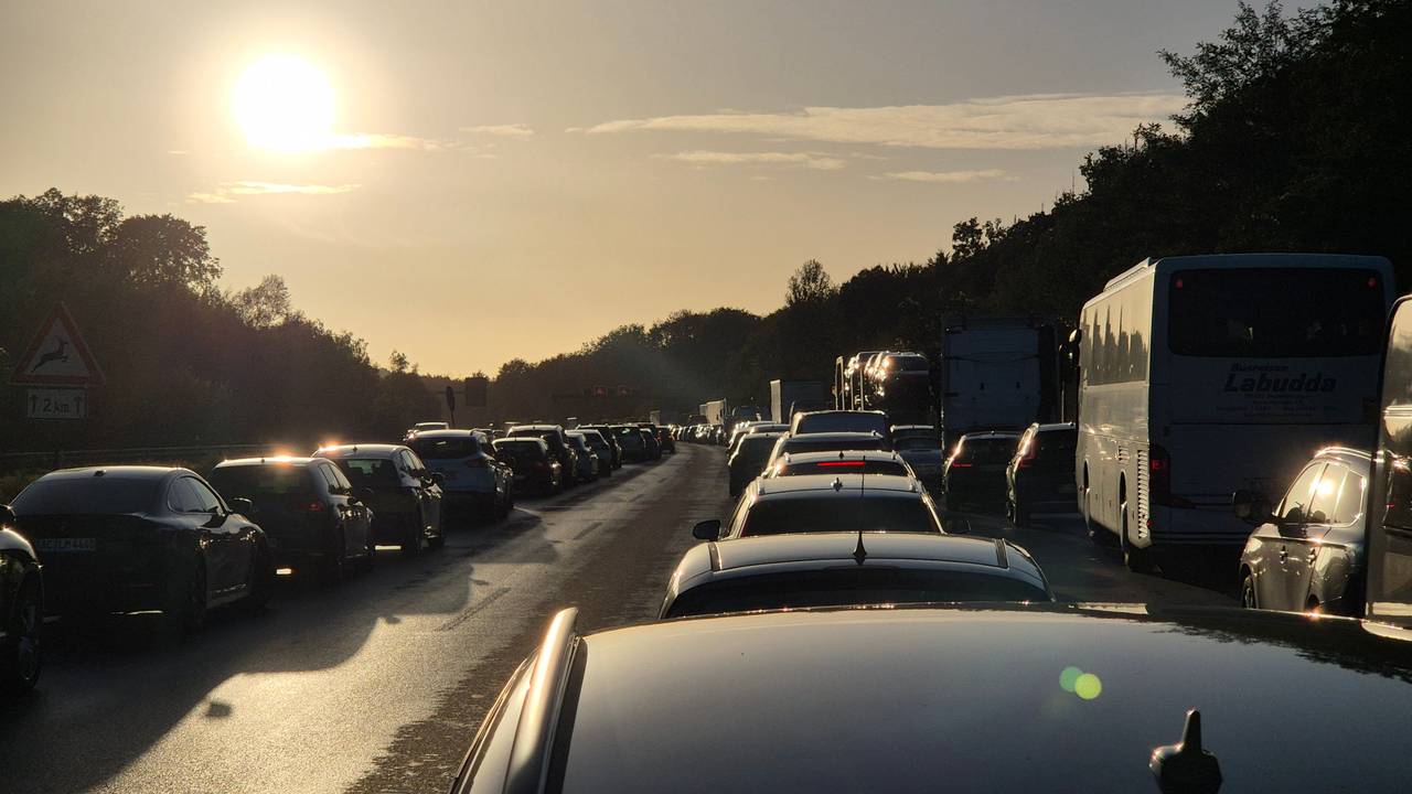 Auf der A4 zwischen Frechen-Nord und Köln-Klettenberg staute sich am Dienstagmorgen der Verkehr. (Symbolfoto)