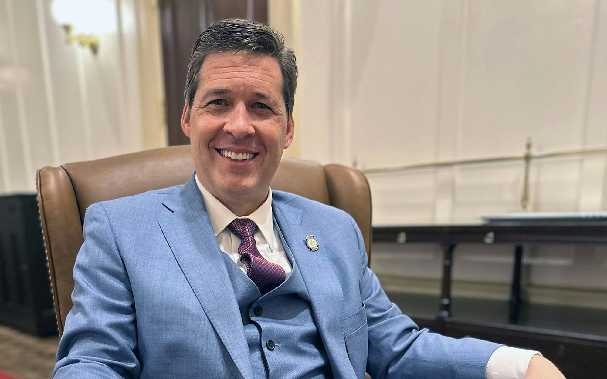 Shane Jett ist Senator im Bundesstaat Oklahoma, wo eines der weitreichendsten Abtreibungsverbote der USA herrscht. Im Interview erklärt er, warum Abtreibung aus seiner Sicht abzulehnen ist. (Bild: ARTE / Brice Lambert)