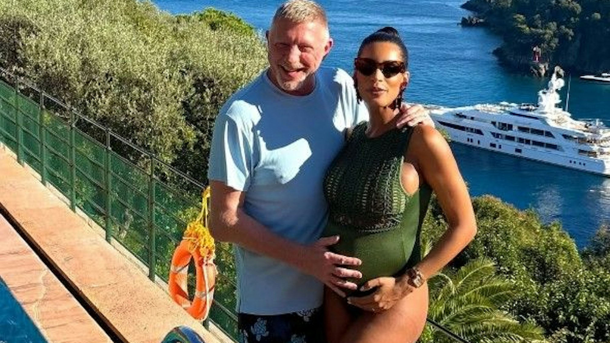 Boris Becker und seine schwangere Freundin Lilian am Meer