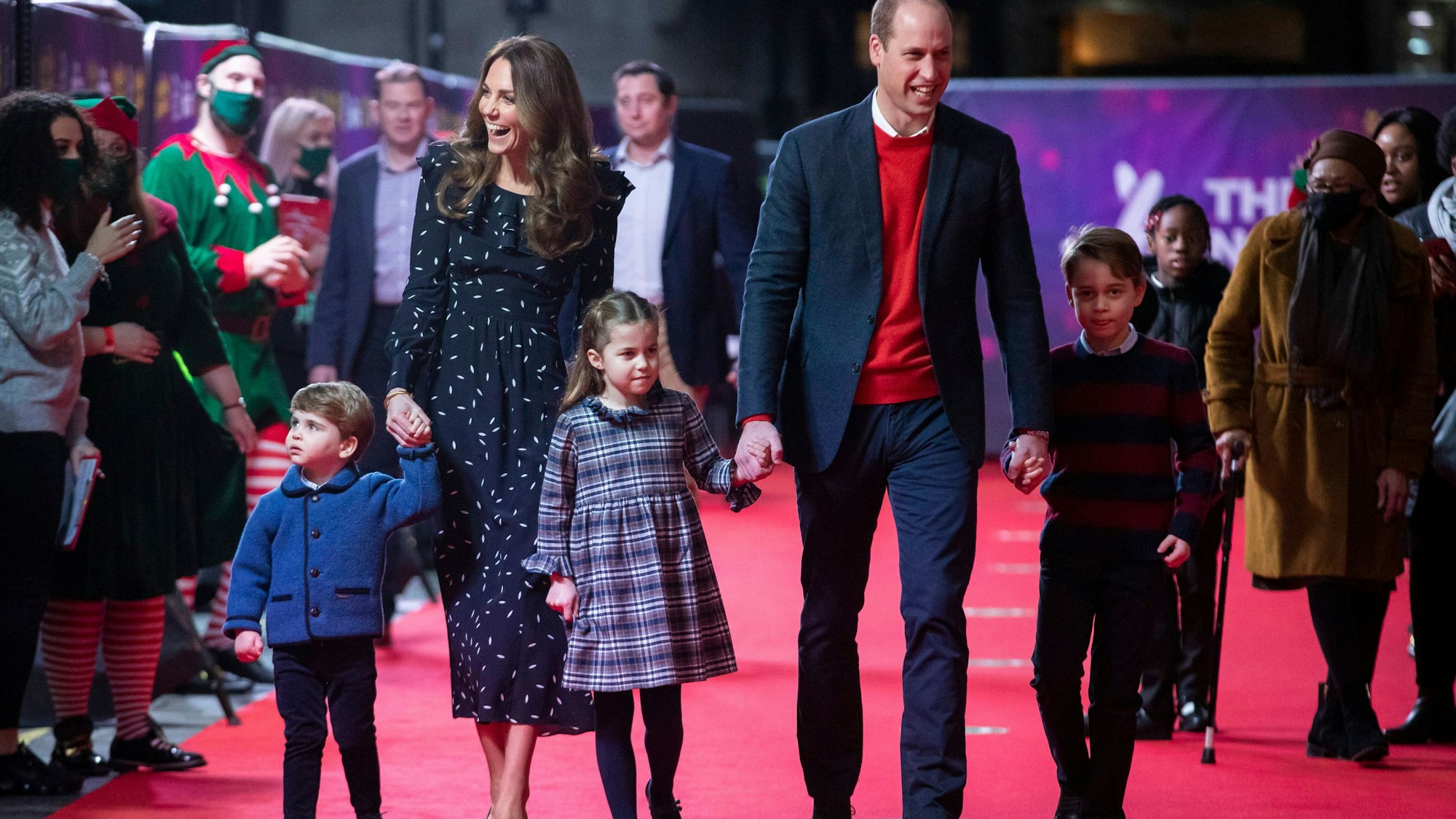 Prinz William und Ehefrau Kate mit ihren drei Kindern Prinz George, Prinzessin Charlotte, und Prinz Louis.