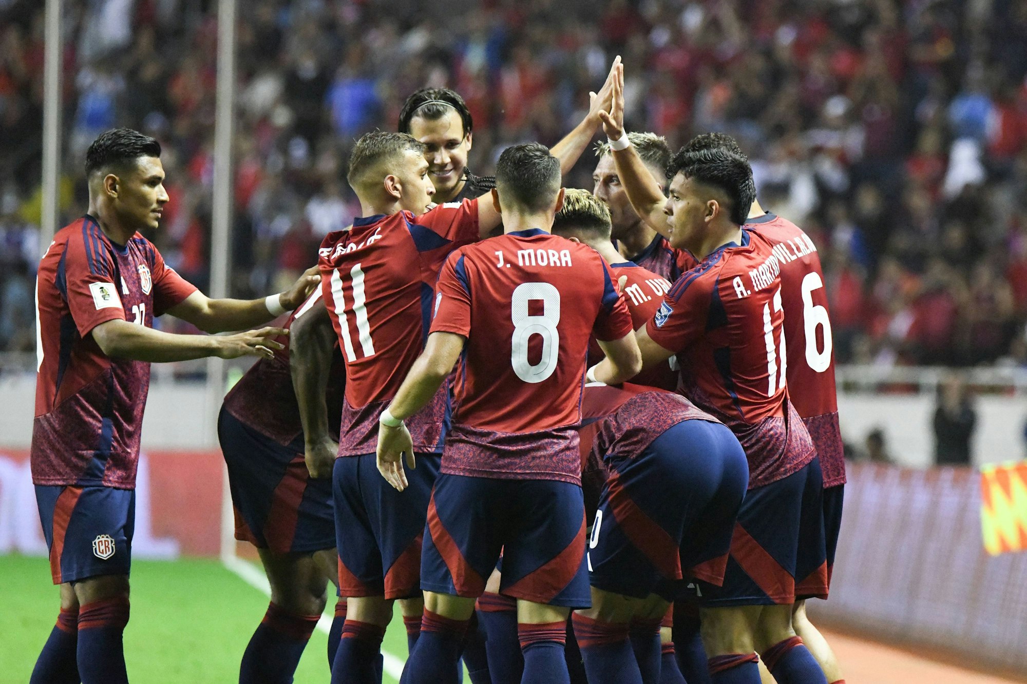 Die nicaraguanische Nationalmannschaft jubelt nach einem Treffer.