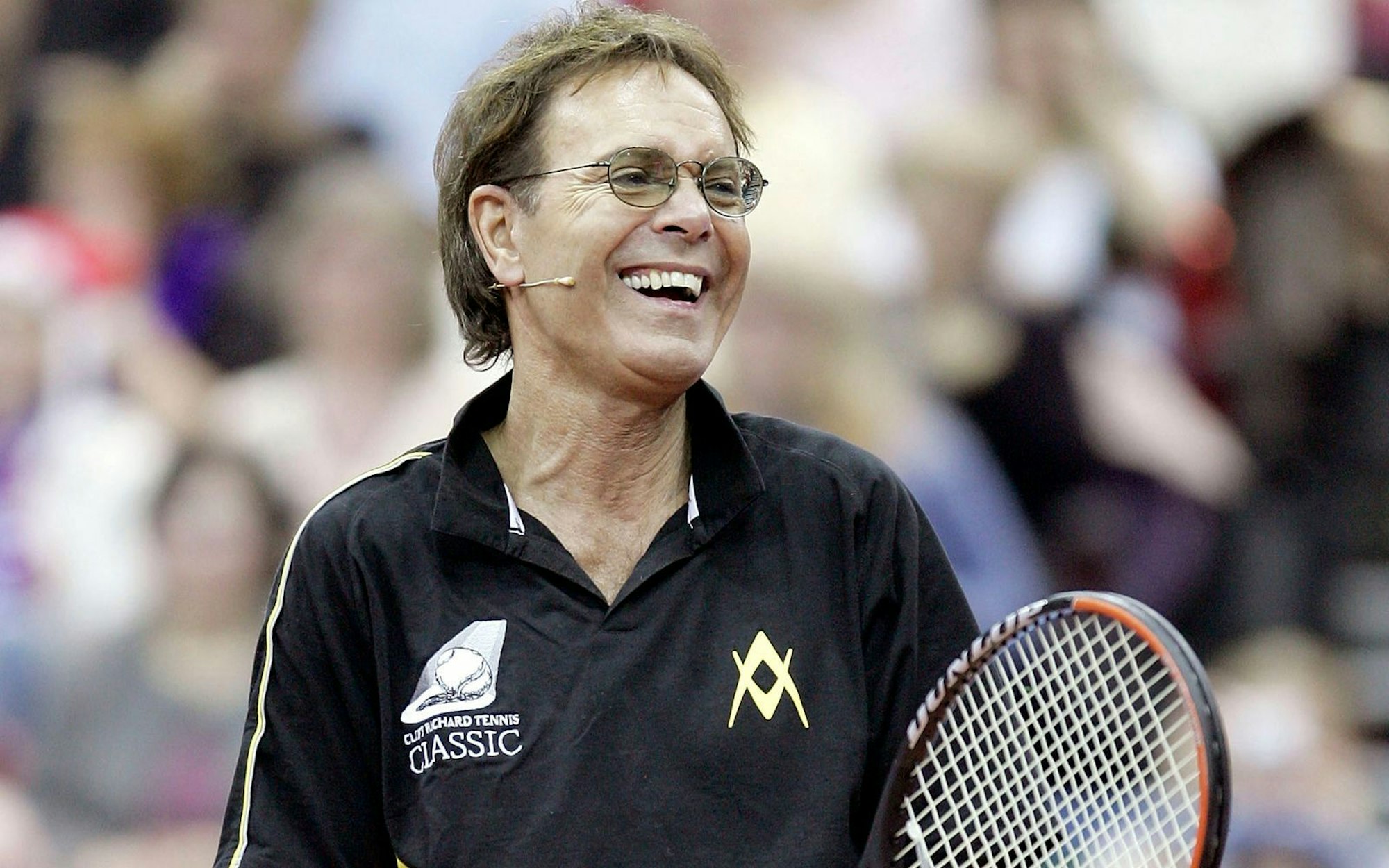 Cliff Richard liebt Tennis und gründete 1991 die gemeinnützige „Cliff Richard Tennis Foundation“, die Grundschulkinder an den Sport heranführen soll. (Bild: MJ Kim/Getty Images)