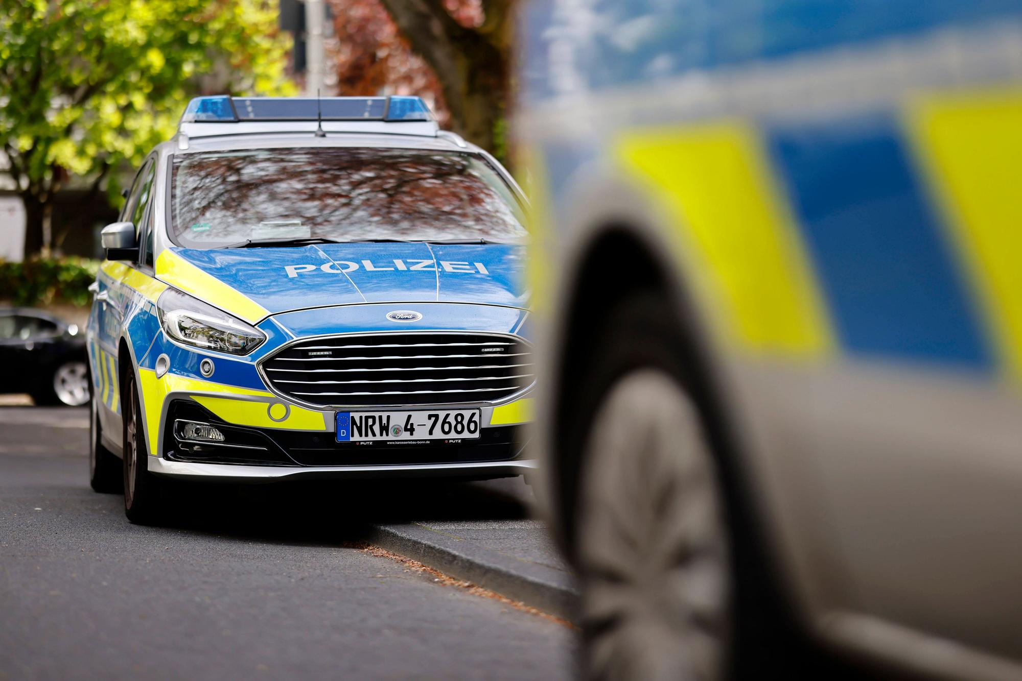 Fünf Personen sollen eine Jugendliche in Heinsberg vergewaltigt haben (Symbolbild).