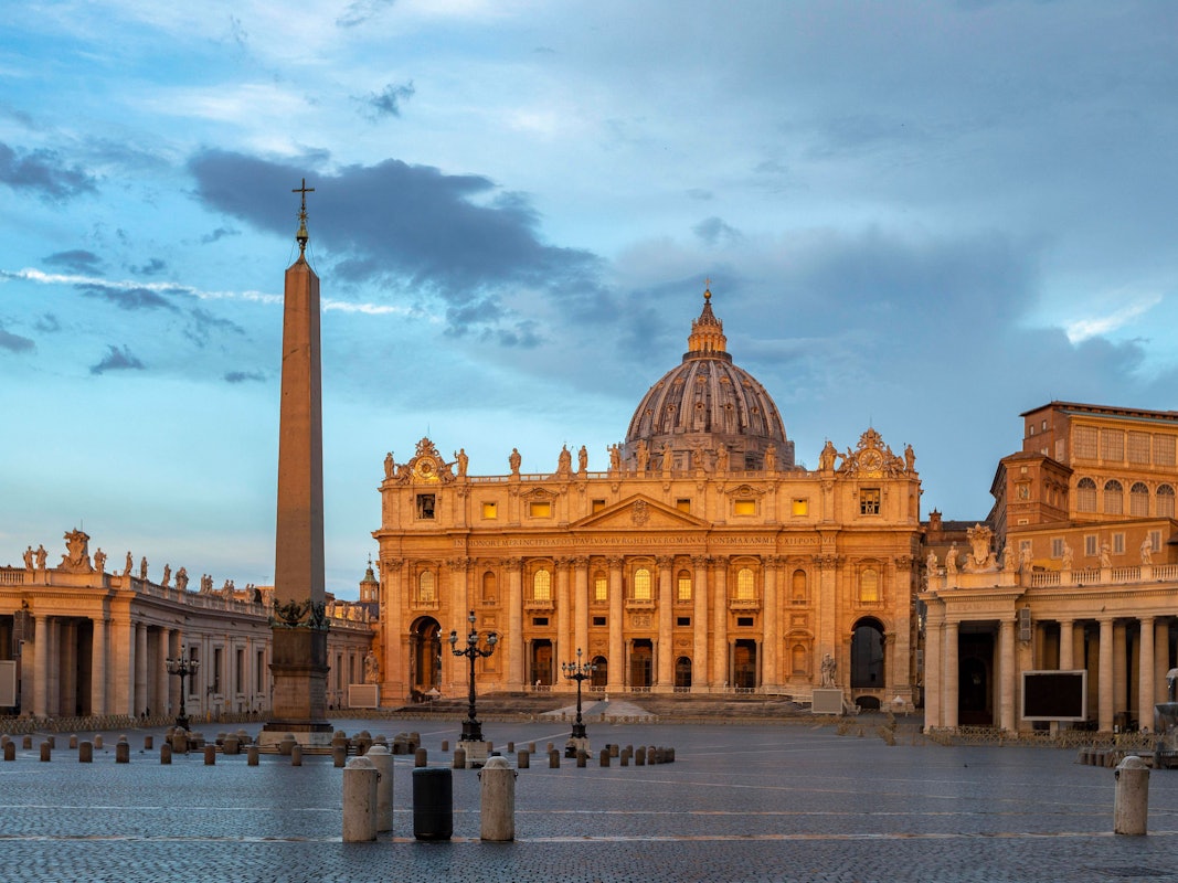 Der Petersdom im Vatikan. In der bekanntesten Kirche der Christenheit wird kein Eintritt verlangt.