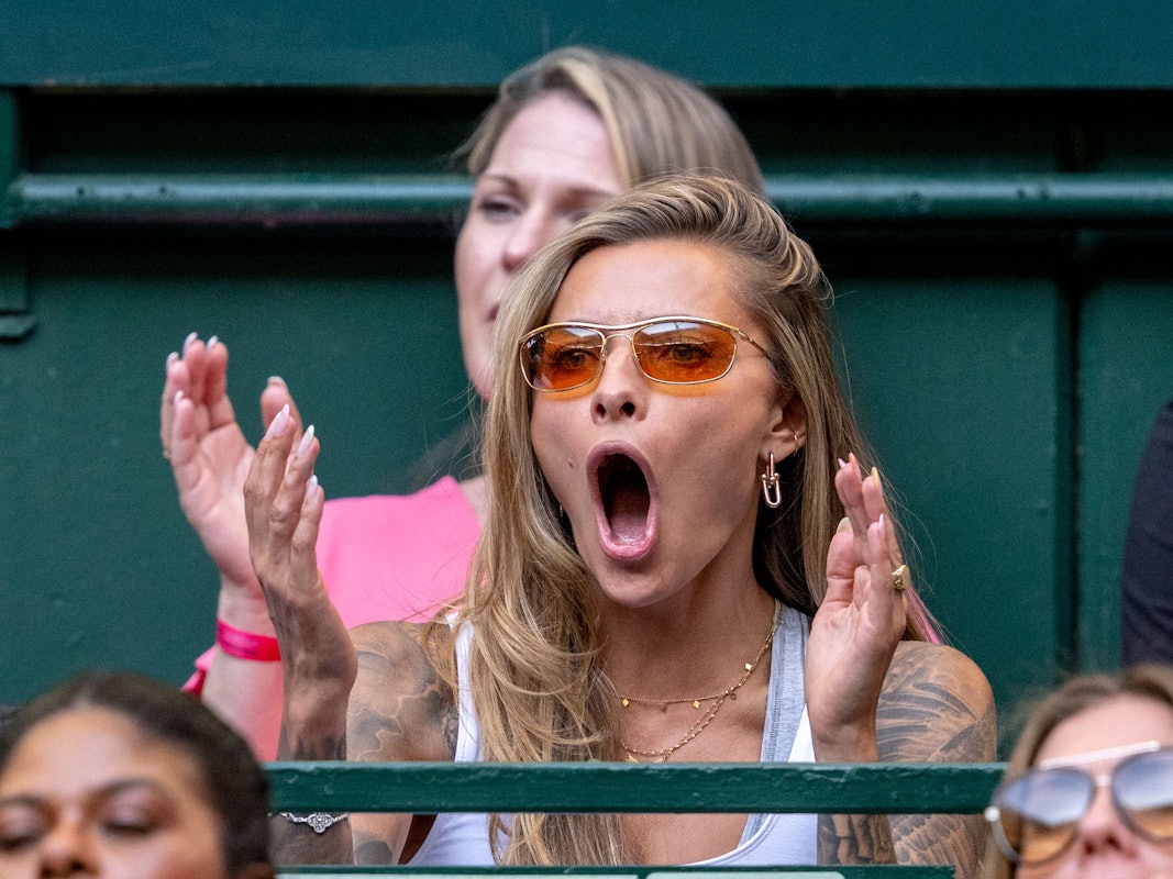 Sophia Thomalla jubelt.