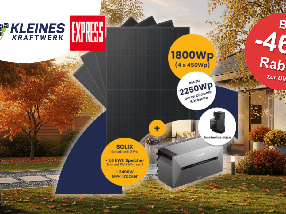 Das Bild zeigt das Kleine Kraftwerk Quattro Balkonkraftwerk mit Anker Solarbank 2 Pro. Im Hintergrund ist ein Garten und Haus im Herbst mit bewölktem Himmel und goldenen Pflanzen zu sehen.