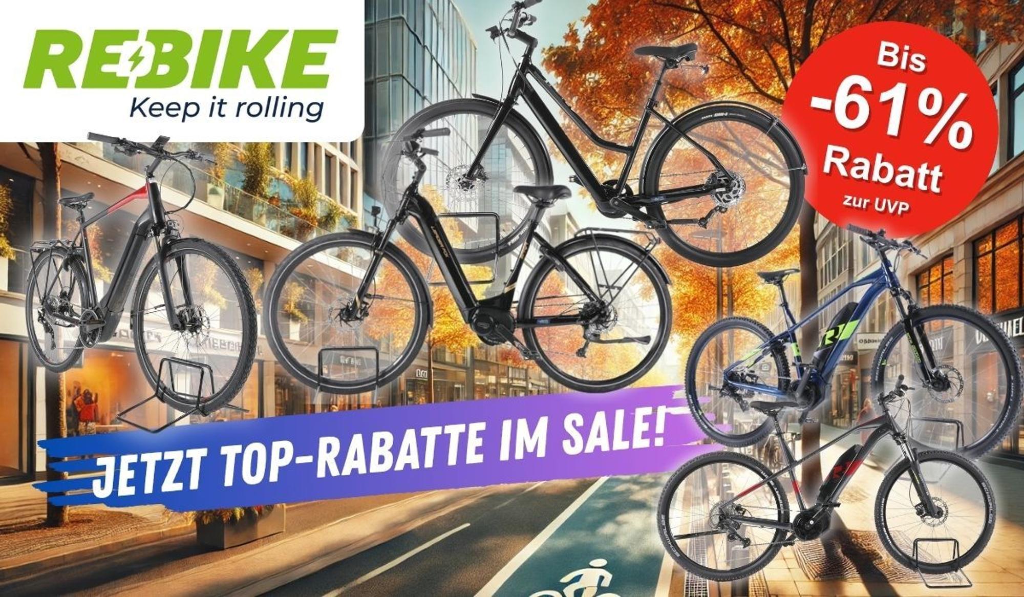 E-Mountain-Bikes, Trekking Bikes und City-E-Bikes vor einer herbstlichen Innenstadt-Kulisse. Mehrere bekannte E-Bike Marken und Hersteller sind vertreten.