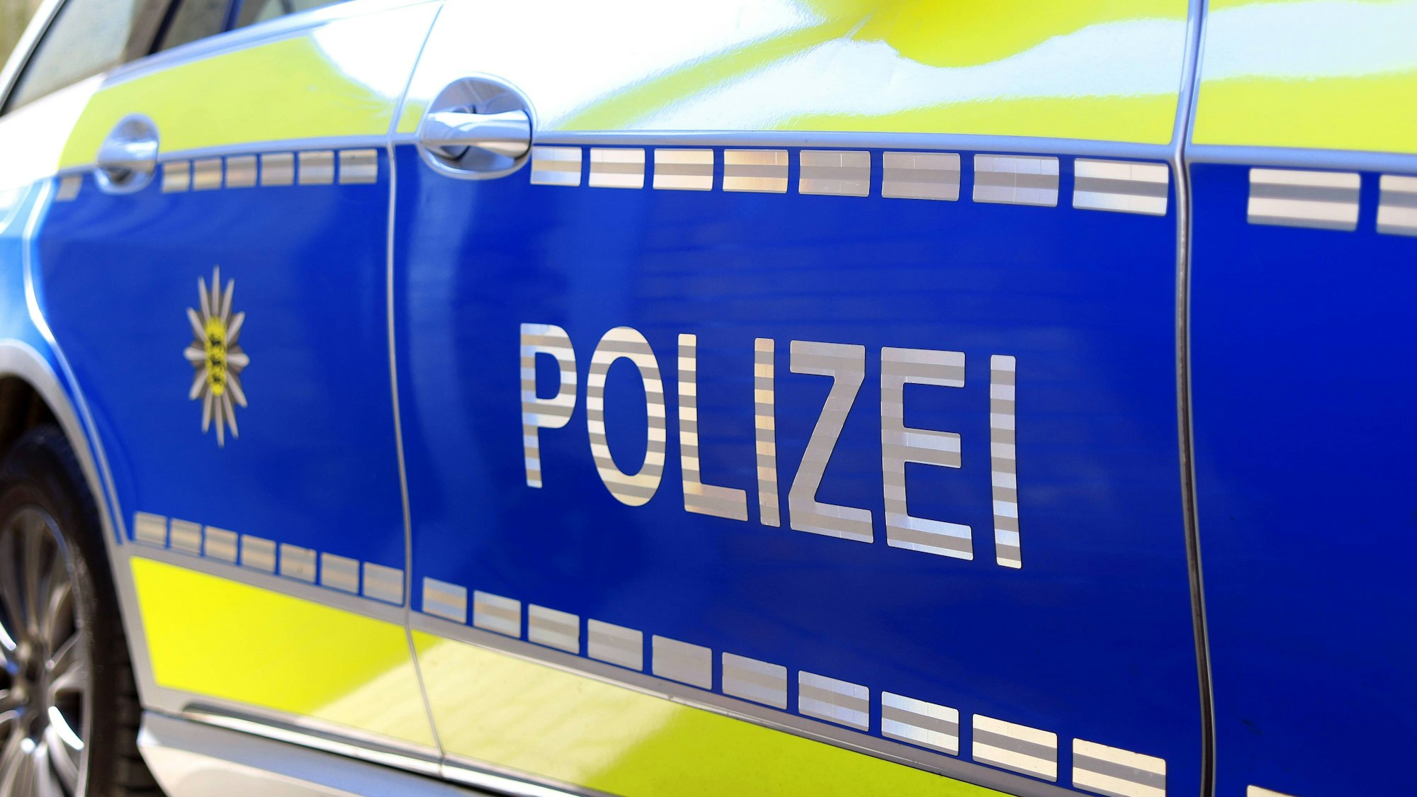 Polizeiauto - police car *** Police car police car 1033003047