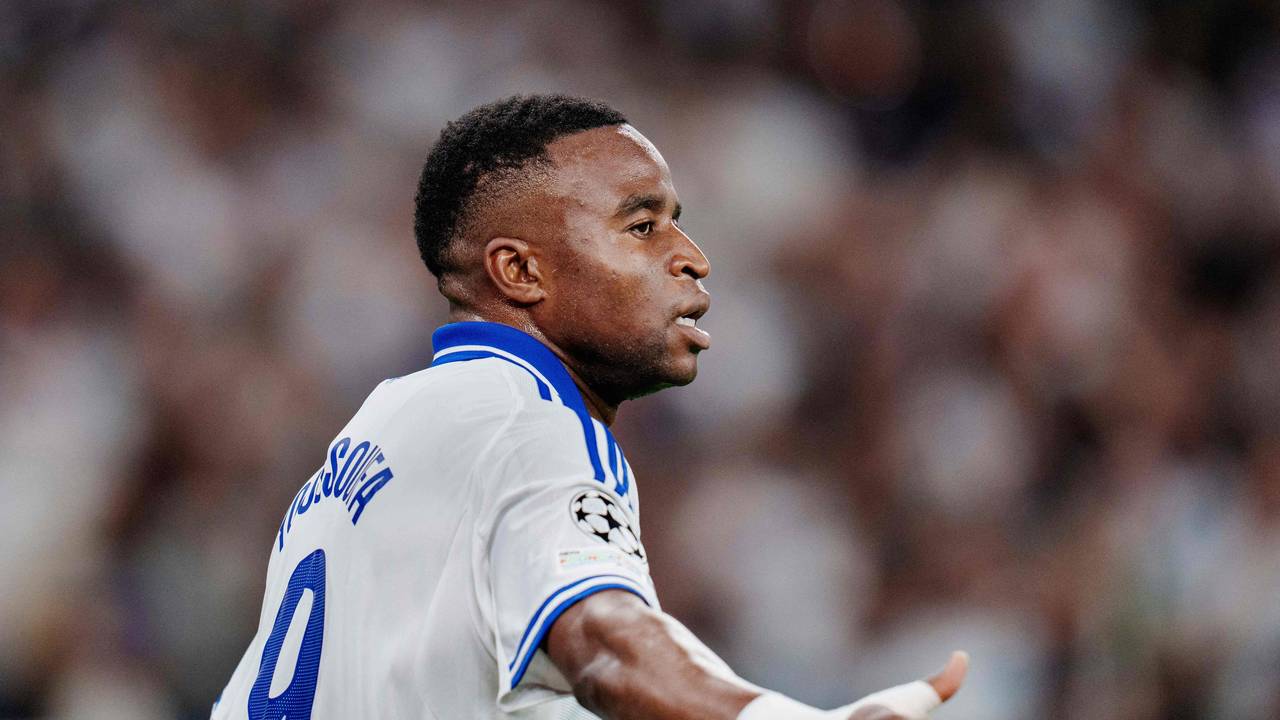 Youssoufa Moukoko im Trikot des FC Kopenhagen während eines Spiels.