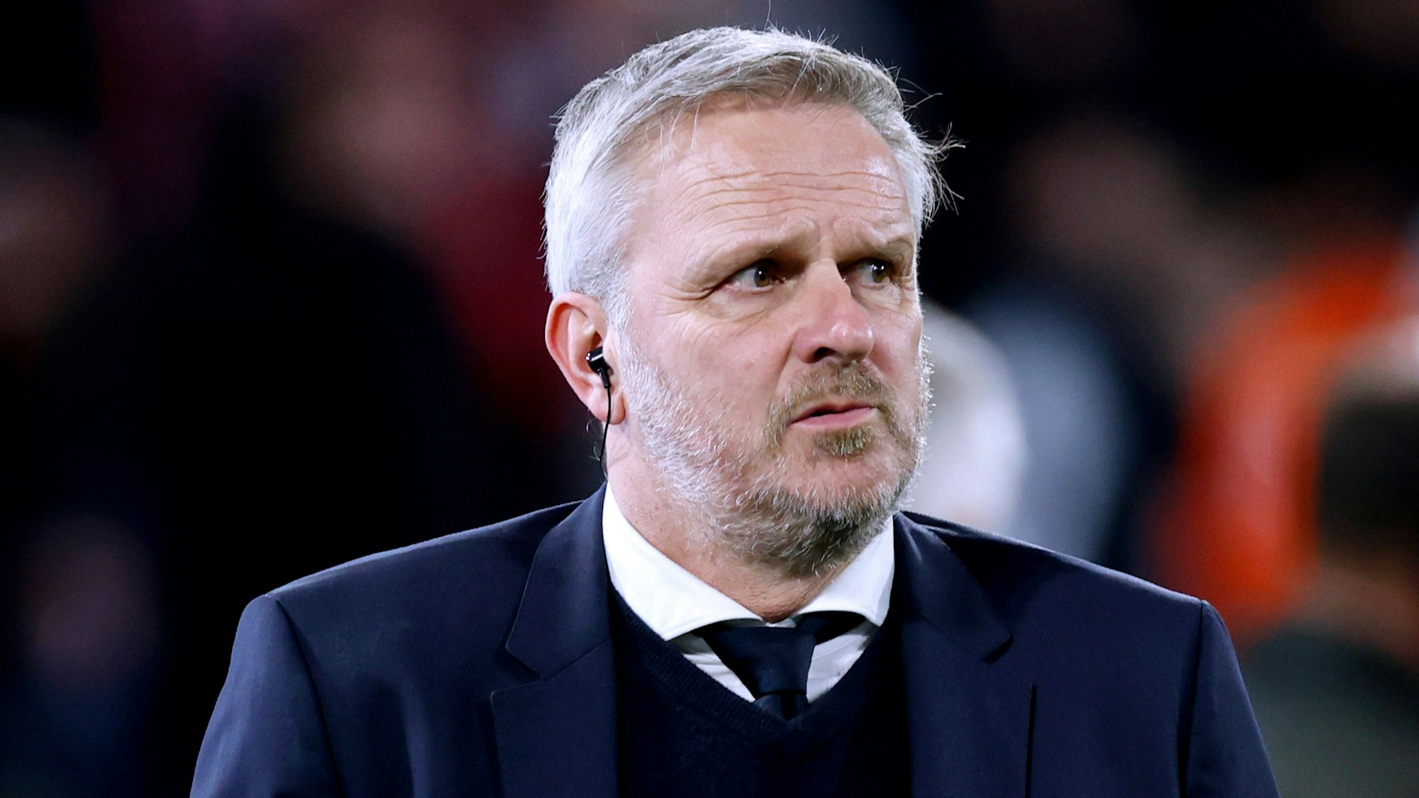 Didi Hamann schaut skeptisch.