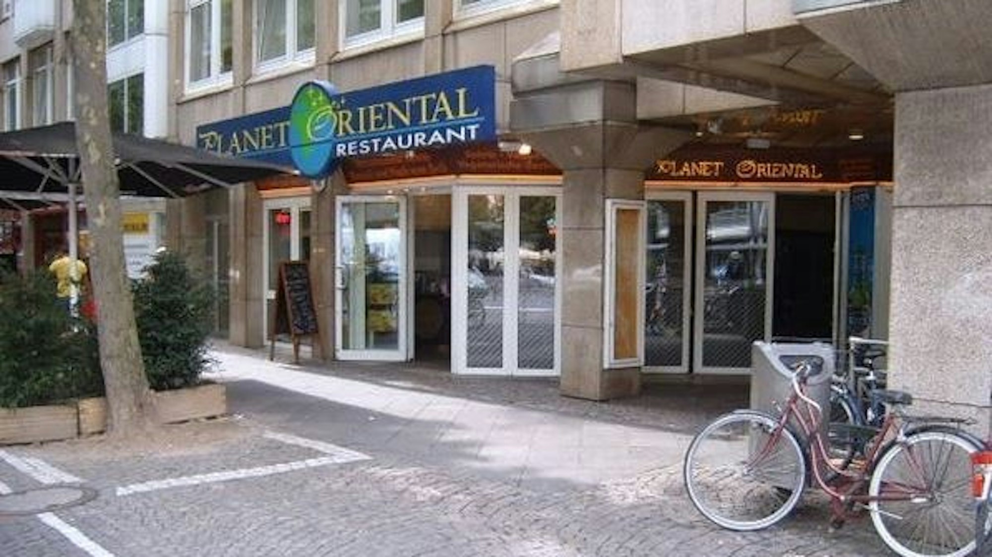 Das Planet Oriental am Friesenplatz hat zugemacht.